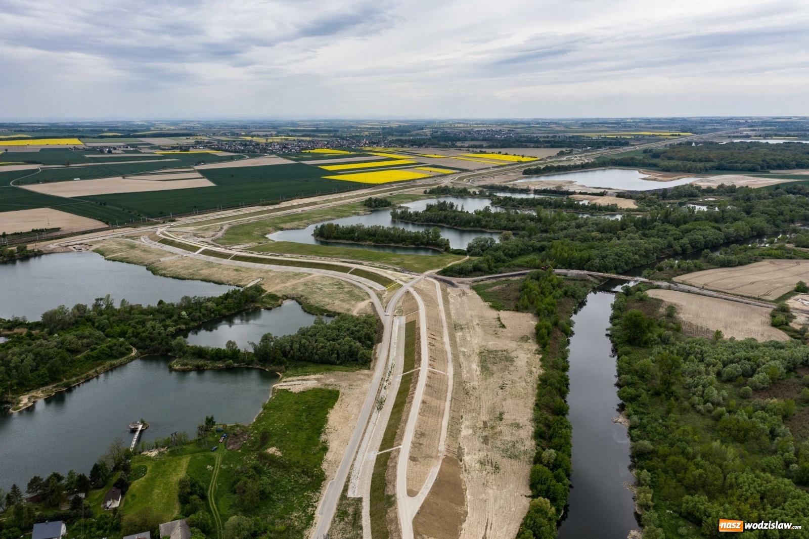 Zdjęcie w galerii na portalu naszwodzislaw.com: Mało znane fakty dotyczące zbiornika Racibórz [FOTO i WIDEO z lotu ptaka] wiadomości z regionu