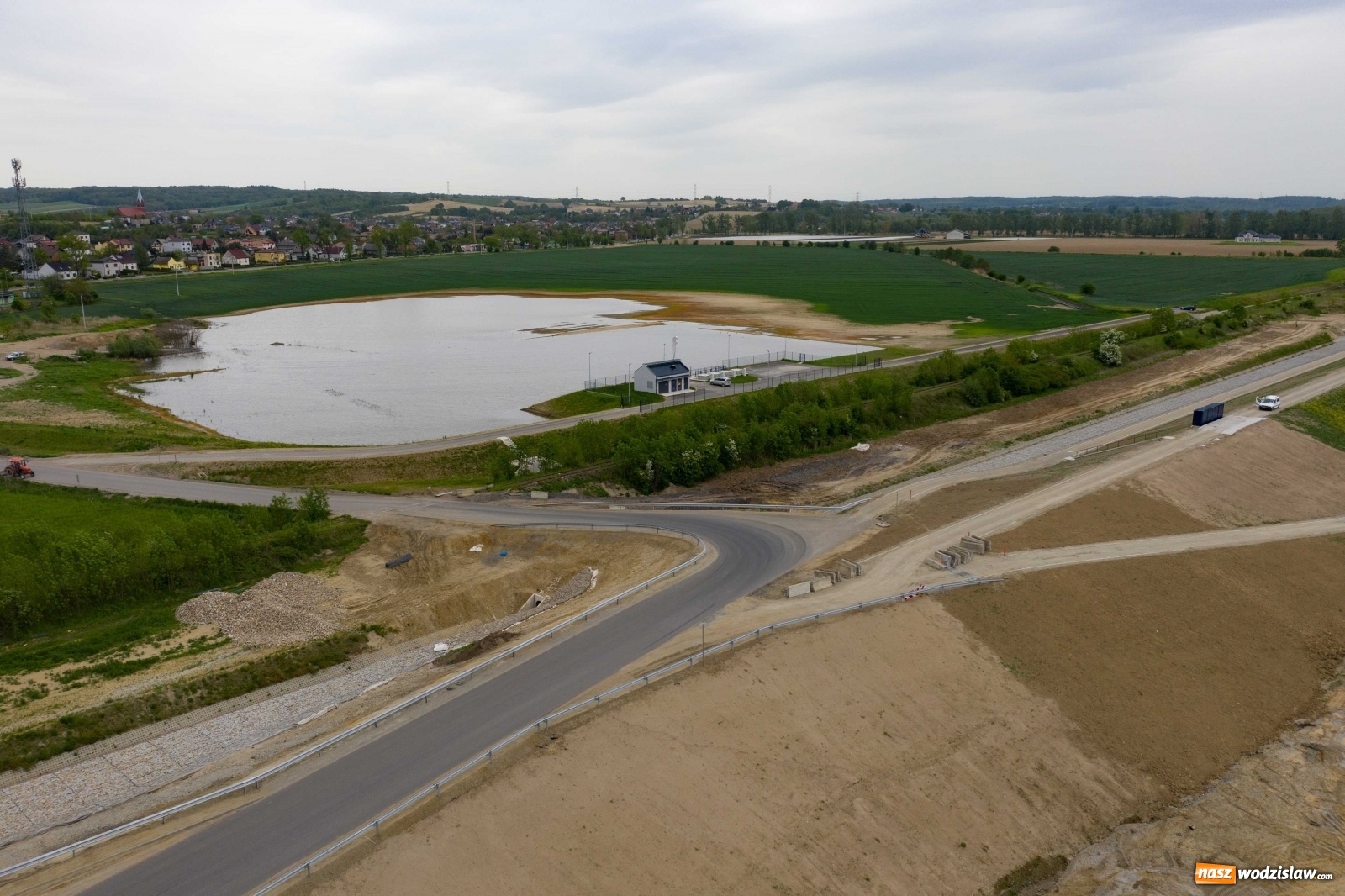 Zdjęcie w galerii na portalu naszwodzislaw.com: Mało znane fakty dotyczące zbiornika Racibórz [FOTO i WIDEO z lotu ptaka] wiadomości z regionu