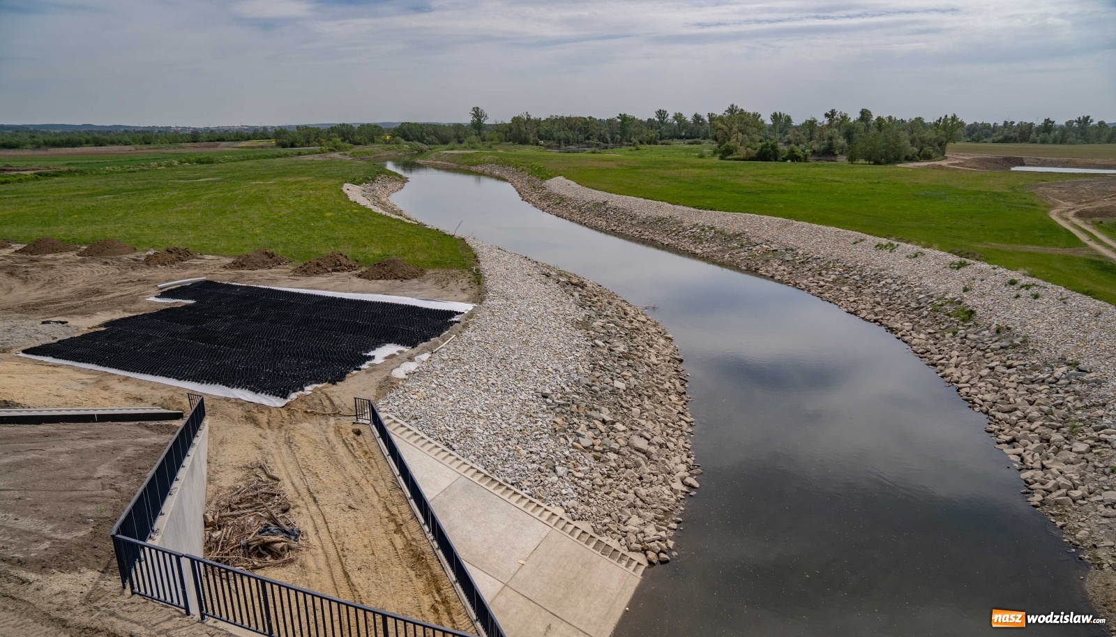 Zdjęcie w galerii na portalu naszwodzislaw.com: Mało znane fakty dotyczące zbiornika Racibórz [FOTO i WIDEO z lotu ptaka] wiadomości z regionu