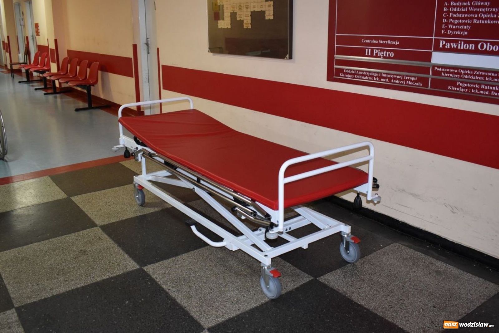Zdjęcie w galerii na portalu naszwodzislaw.com: Specjalistyczne łóżko dla wodzisławskiej Izby Przyjęć [FOTO] wiadomości z regionu