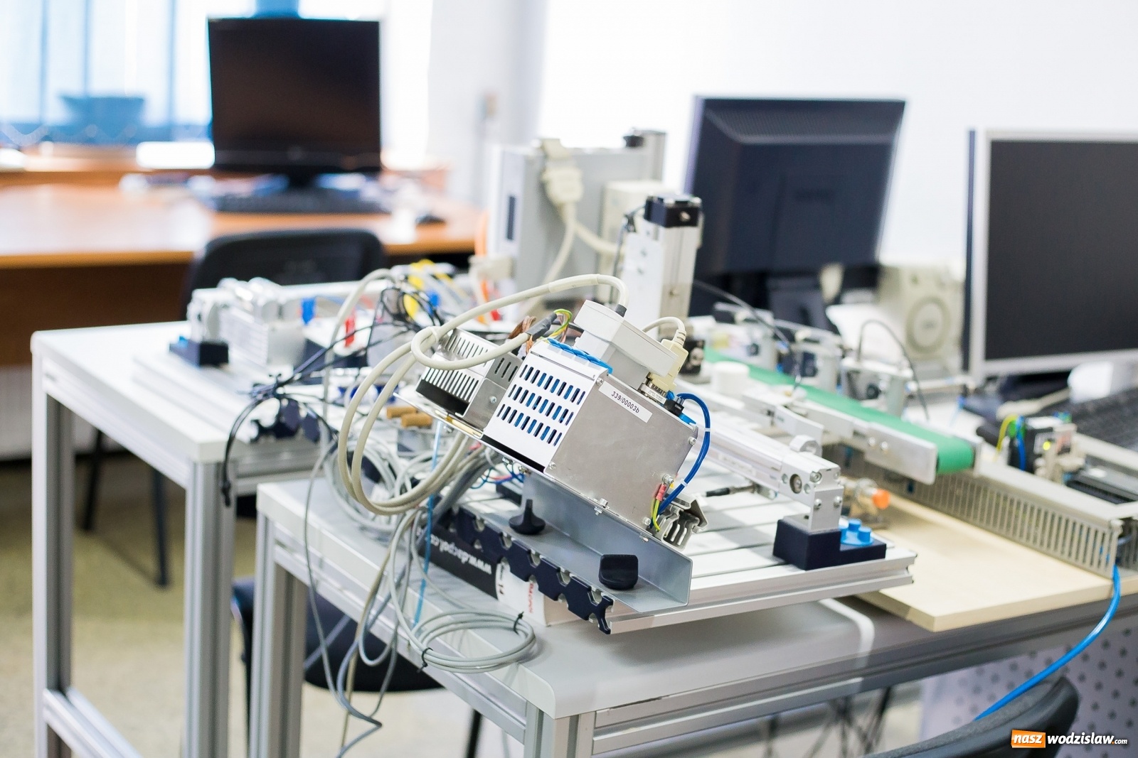 Zdjęcie w galerii na portalu naszwodzislaw.com: Automatyka i Robotyka. Bezpłatne studia inżynierskie w PWSZ w Raciborzu wiadomości z regionu