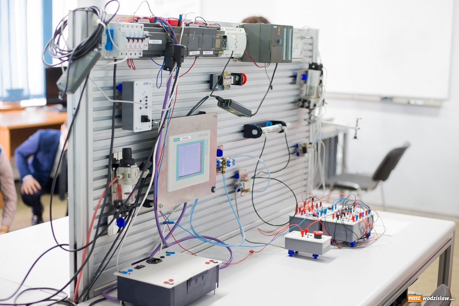 Zdjęcie w galerii na portalu naszwodzislaw.com: Automatyka i Robotyka. Bezpłatne studia inżynierskie w PWSZ w Raciborzu wiadomości z regionu