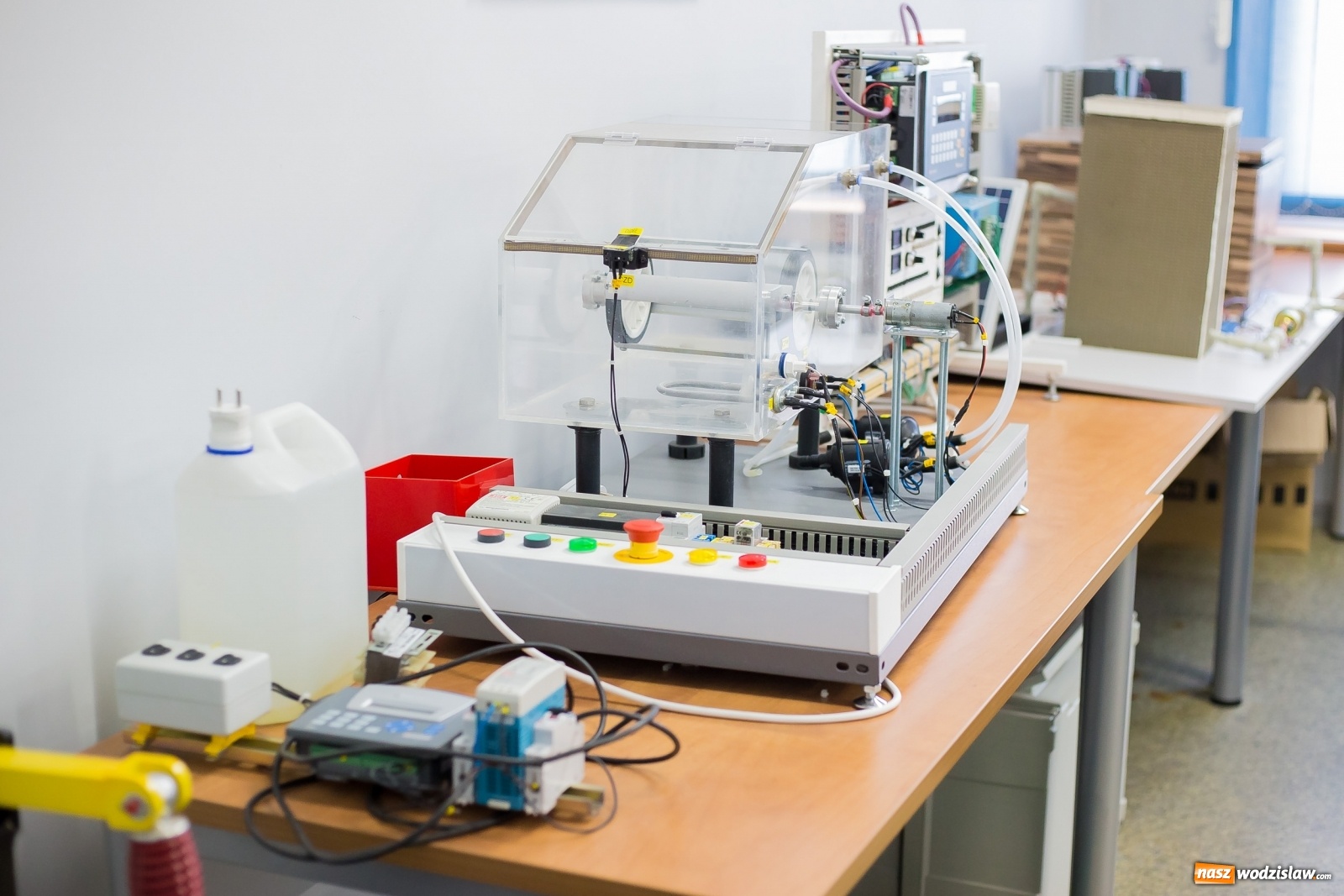 Zdjęcie w galerii na portalu naszwodzislaw.com: Automatyka i Robotyka. Bezpłatne studia inżynierskie w PWSZ w Raciborzu wiadomości z regionu