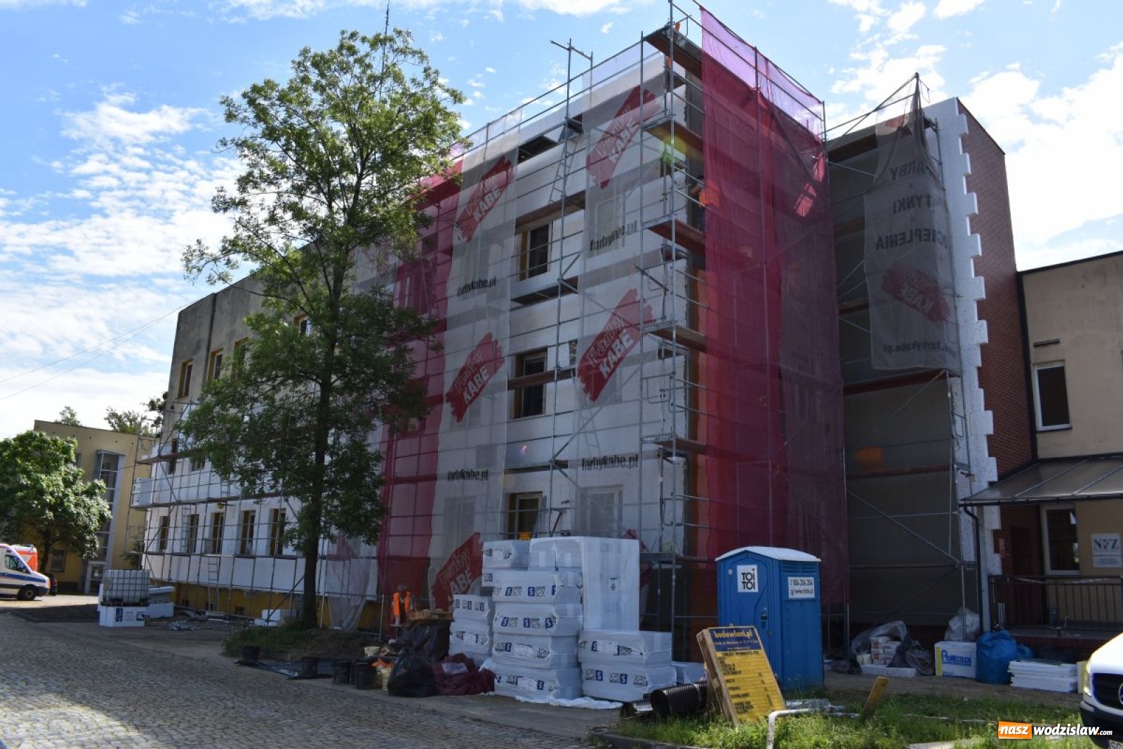 Zdjęcie w galerii na portalu naszwodzislaw.com: Inwestycja w ekologiczne ciepło w szpitalach rozpoczęta wiadomości z regionu