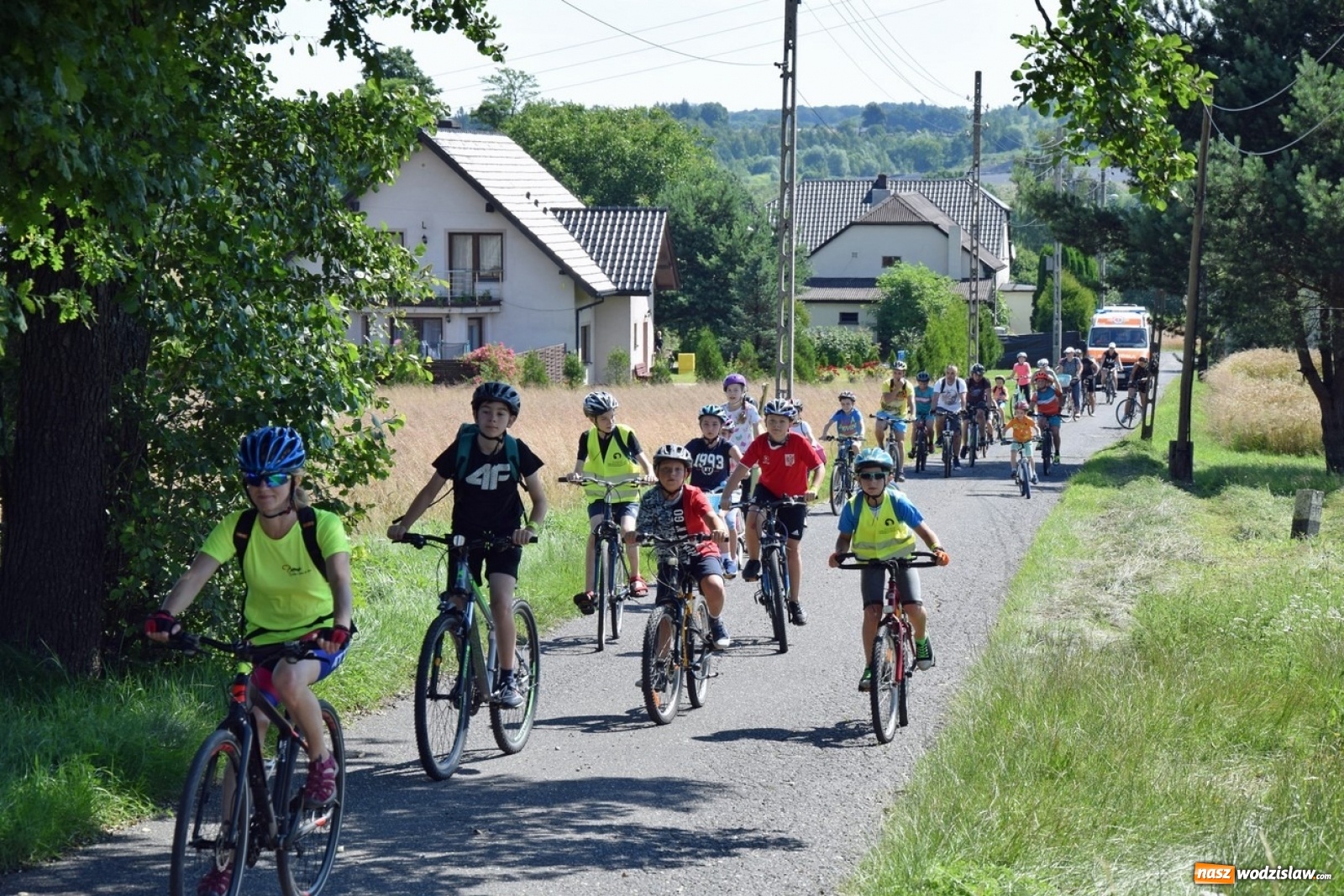 Zdjęcie w galerii na portalu naszwodzislaw.com: Udany wakacyjny rajd rowerowy z mszańskim GOKiR [FOTO] wiadomości z regionu