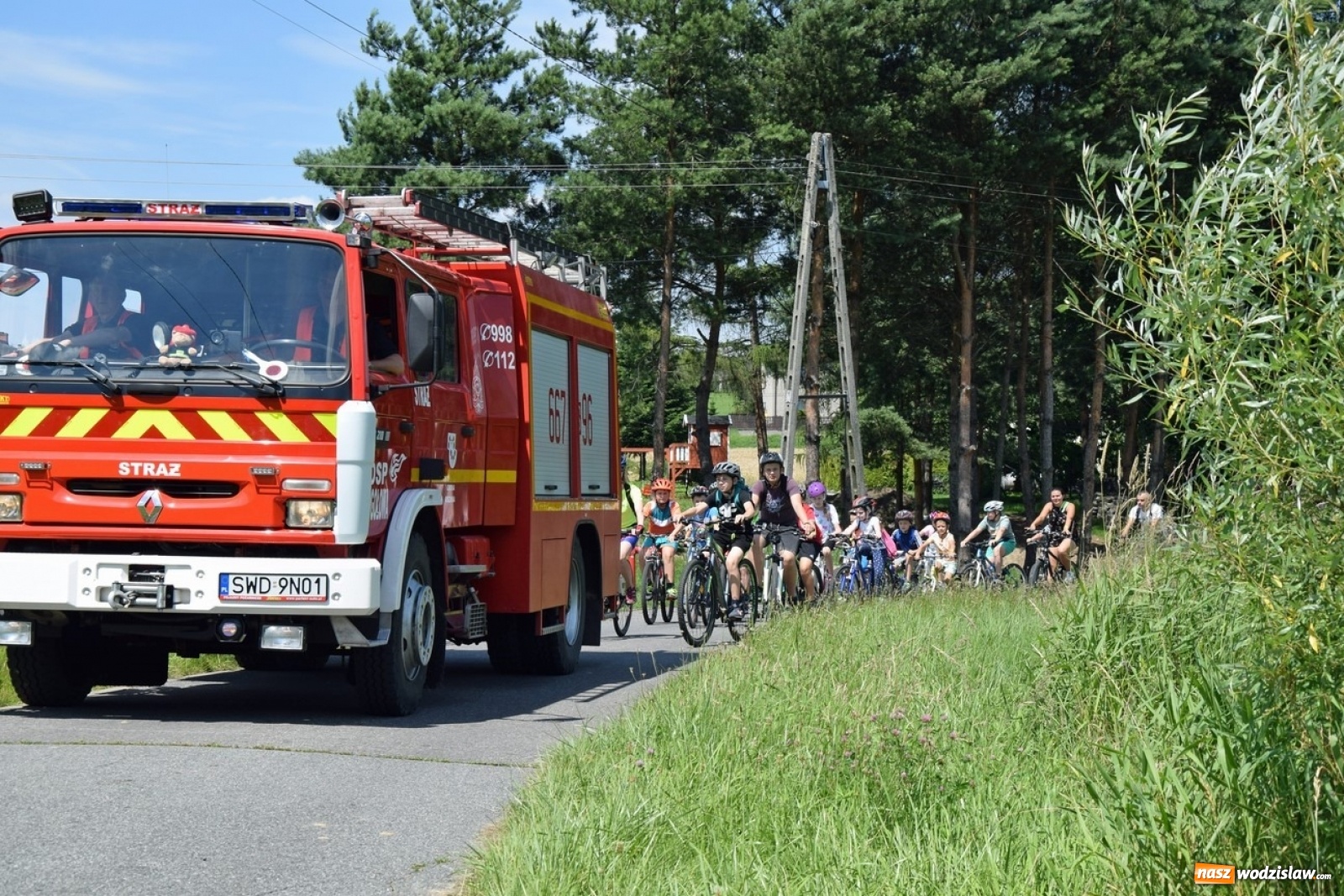 Zdjęcie w galerii na portalu naszwodzislaw.com: Udany wakacyjny rajd rowerowy z mszańskim GOKiR [FOTO] wiadomości z regionu