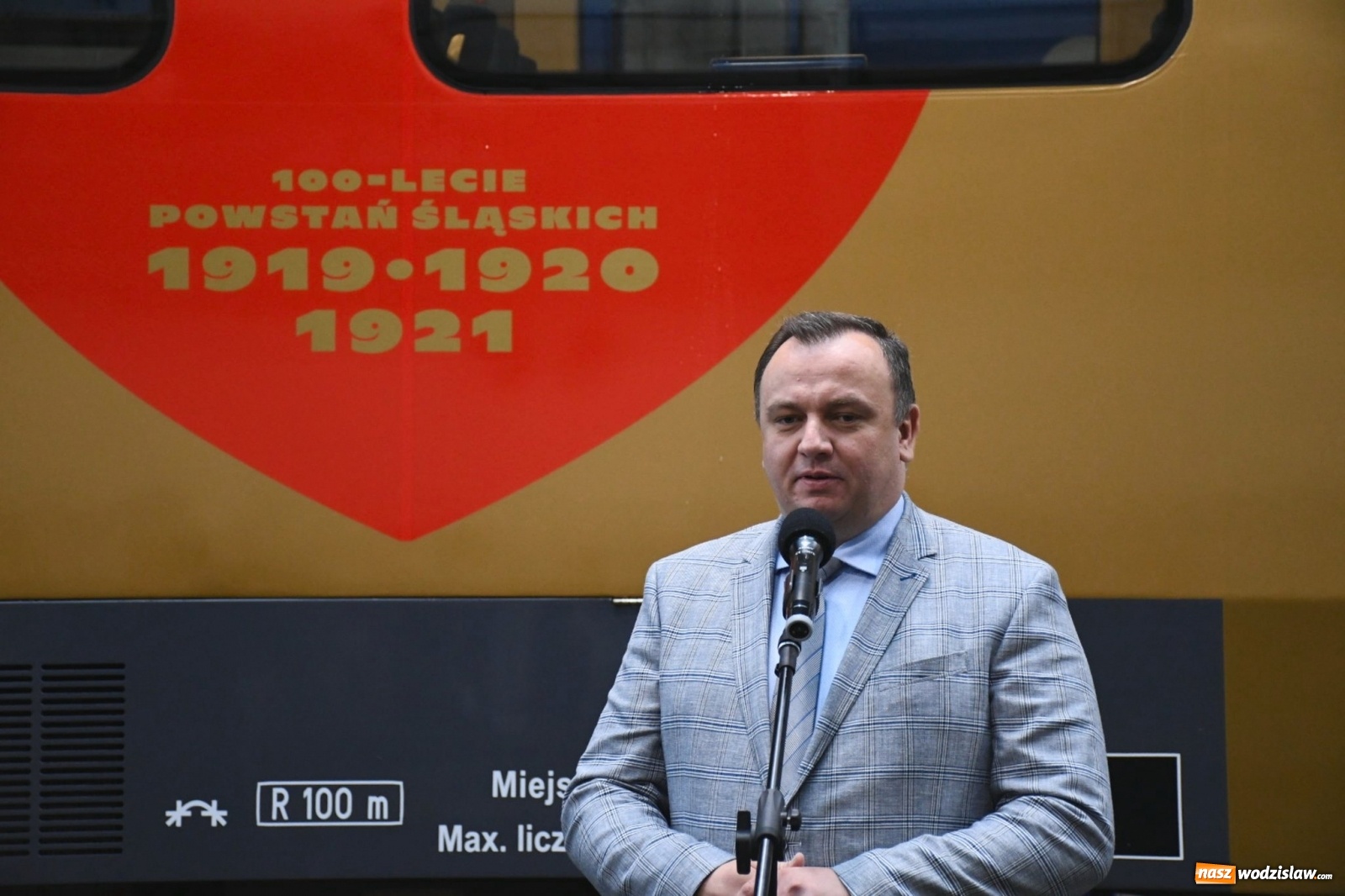 Zdjęcie w galerii na portalu naszwodzislaw.com: Drugi złoty pociąg Kolei Śląskich wiadomości z regionu