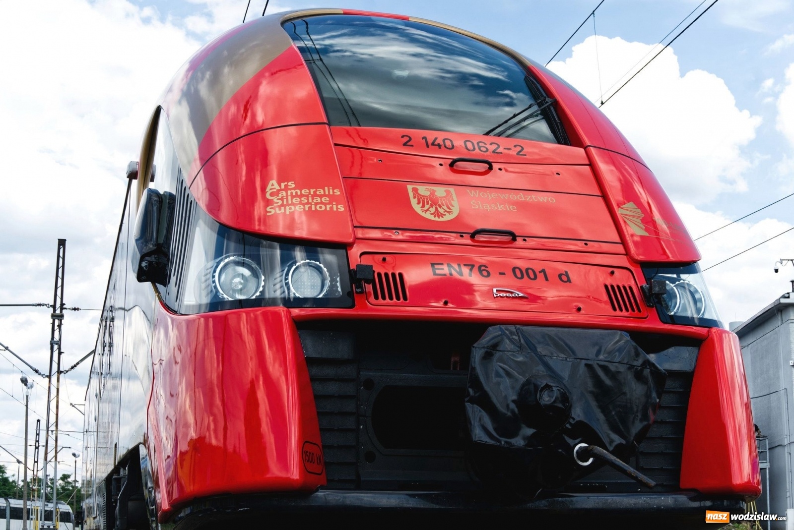 Zdjęcie w galerii na portalu naszwodzislaw.com: Drugi złoty pociąg Kolei Śląskich wiadomości z regionu