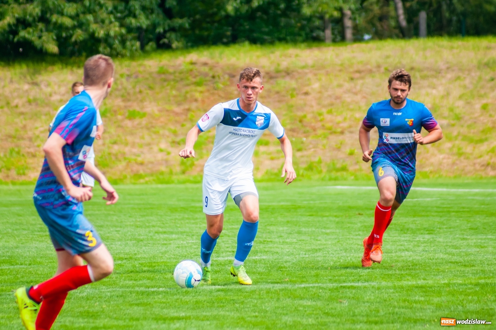 Zdjęcie w galerii na portalu naszwodzislaw.com: Bez bramek w sparingowym starciu Odry Centrum z Unią Racibórz [FOTO] wiadomości z regionu