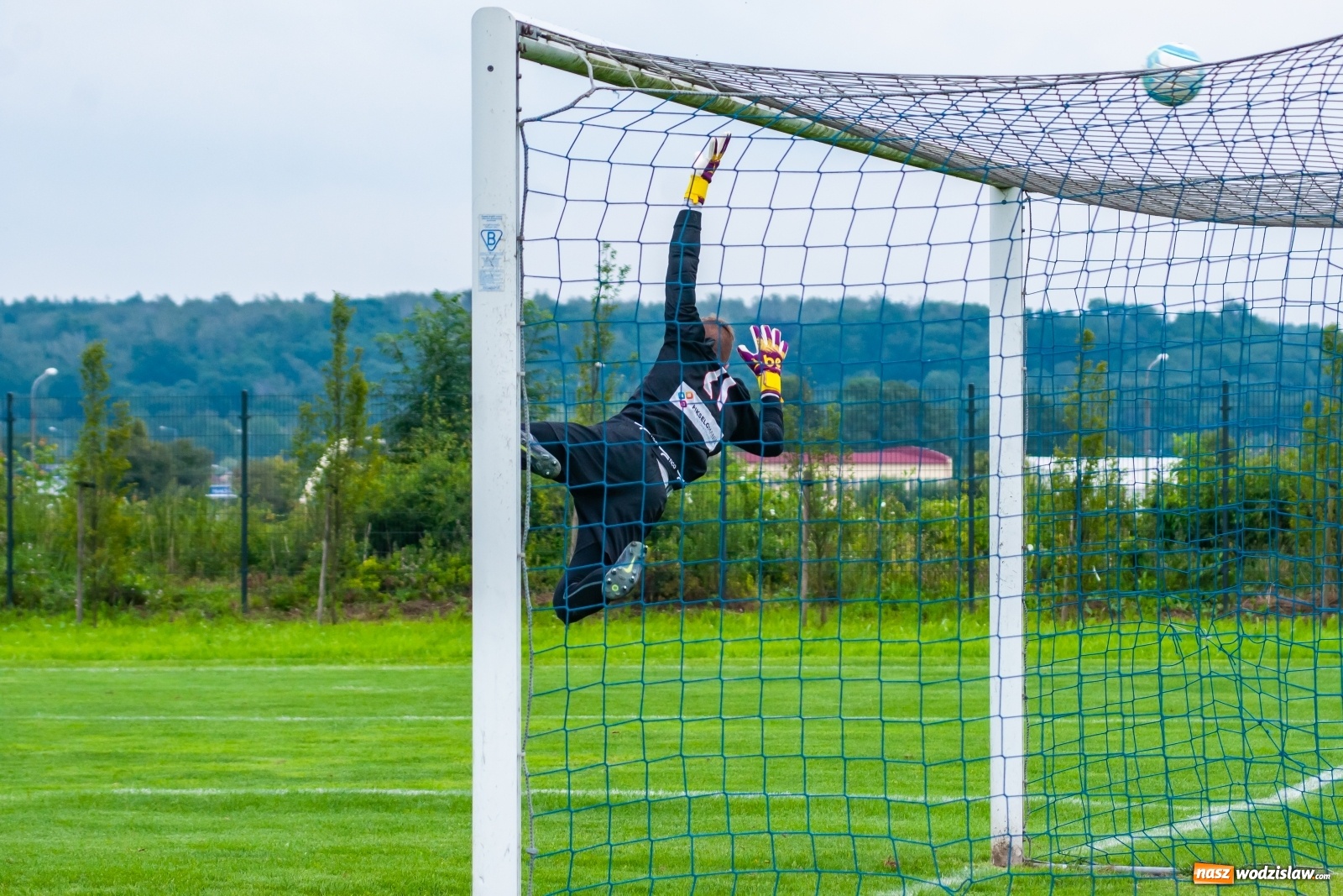 Zdjęcie w galerii na portalu naszwodzislaw.com: Bez bramek w sparingowym starciu Odry Centrum z Unią Racibórz [FOTO] wiadomości z regionu