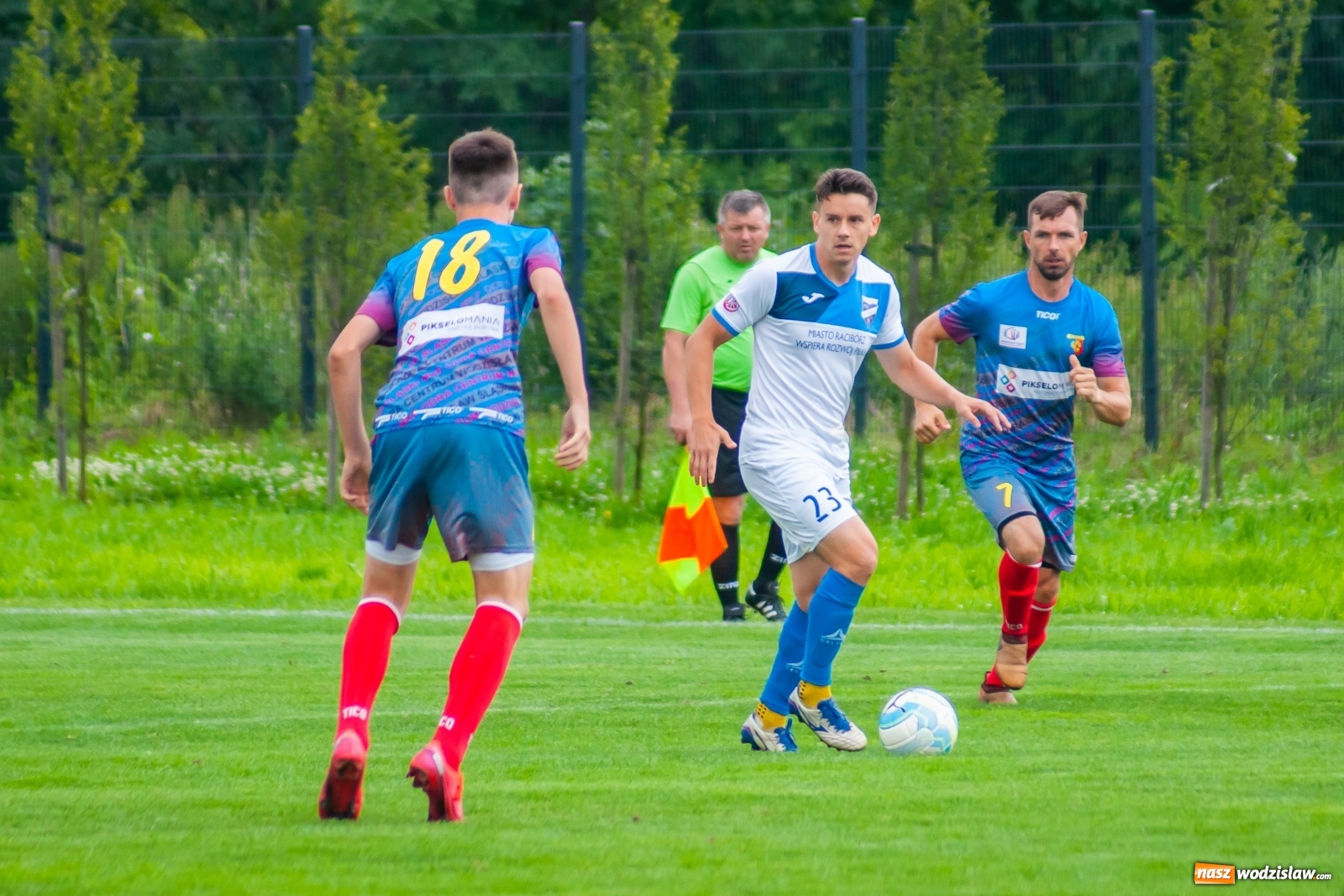 Zdjęcie w galerii na portalu naszwodzislaw.com: Bez bramek w sparingowym starciu Odry Centrum z Unią Racibórz [FOTO] wiadomości z regionu