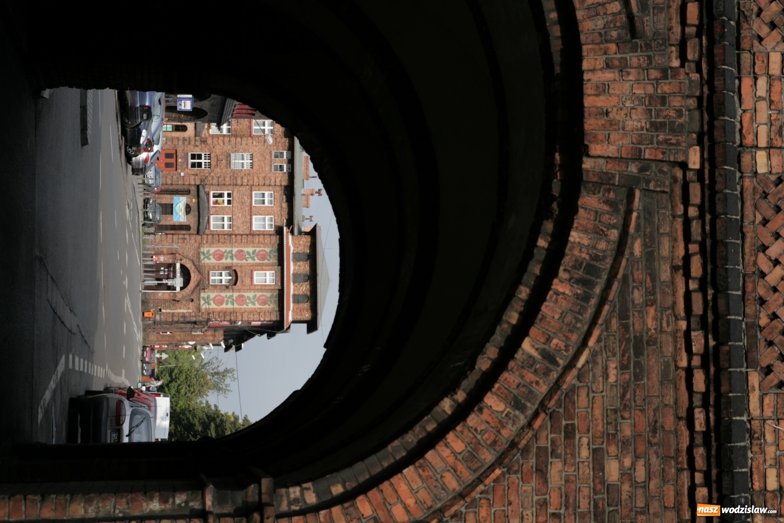 Zdjęcie w galerii na portalu naszwodzislaw.com: Ruszyło finałowe głosowanie w plebiscycie na najbardziej filmowe miejsce w regionie wiadomości z regionu