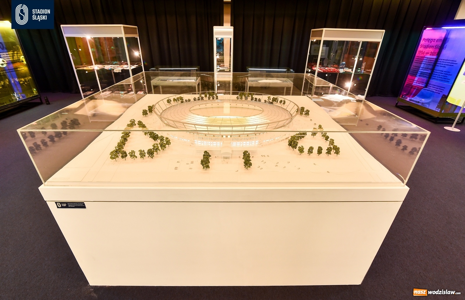 Zdjęcie w galerii na portalu naszwodzislaw.com: 64 lata Stadionu Śląskiego i nowe trasy zwiedzania wiadomości z regionu