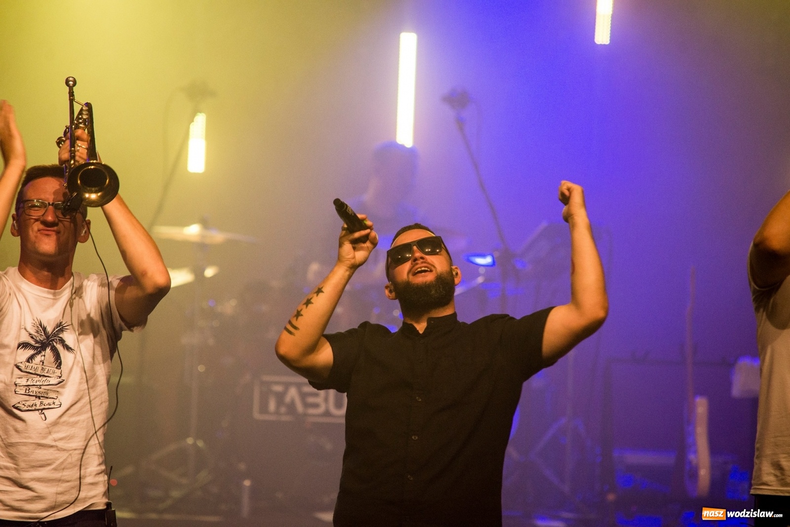 Zdjęcie w galerii na portalu naszwodzislaw.com: Dobra energia Reggae Festiwalu popłynęła z WCK [FOTO i WIDEO] wiadomości z regionu