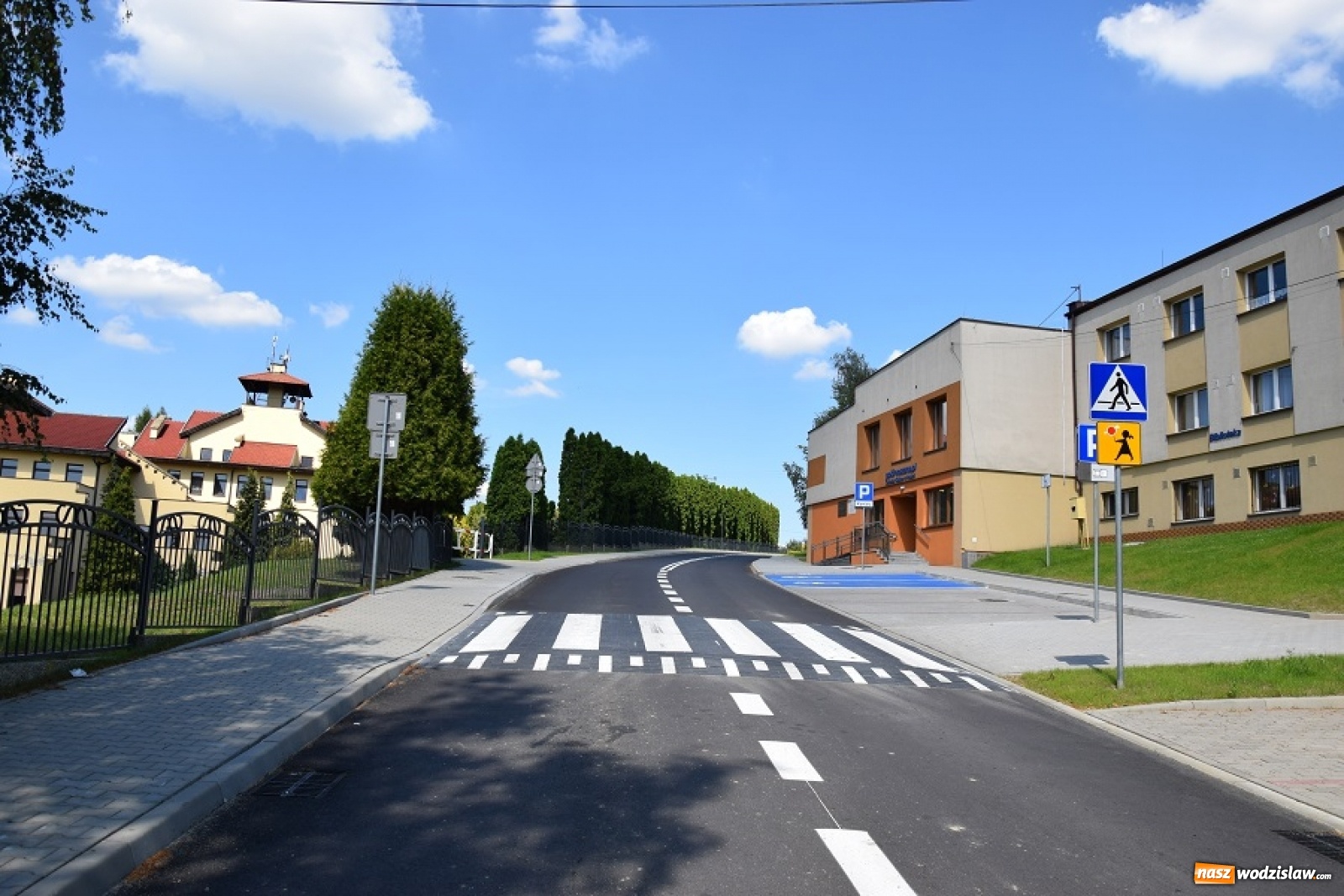 Zdjęcie w galerii na portalu naszwodzislaw.com: Remont ulicy Szkolnej w Połomi zakończony wiadomości z regionu