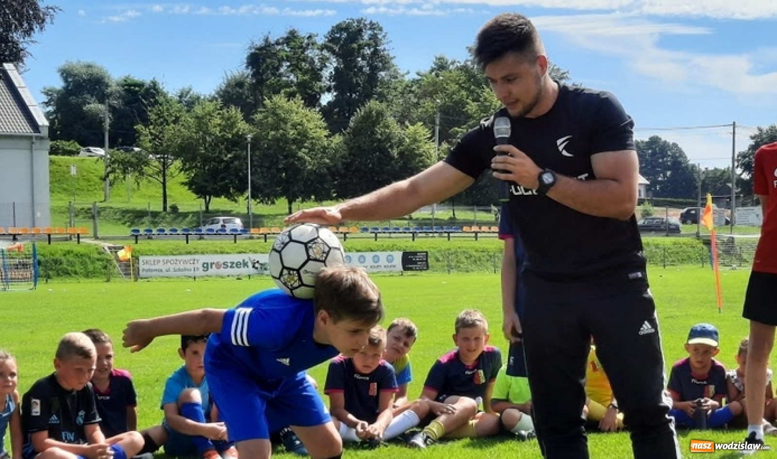 Zdjęcie w galerii na portalu naszwodzislaw.com: Mistrz Talentiady. Turniej piłki nożnej w Połomi wiadomości z regionu