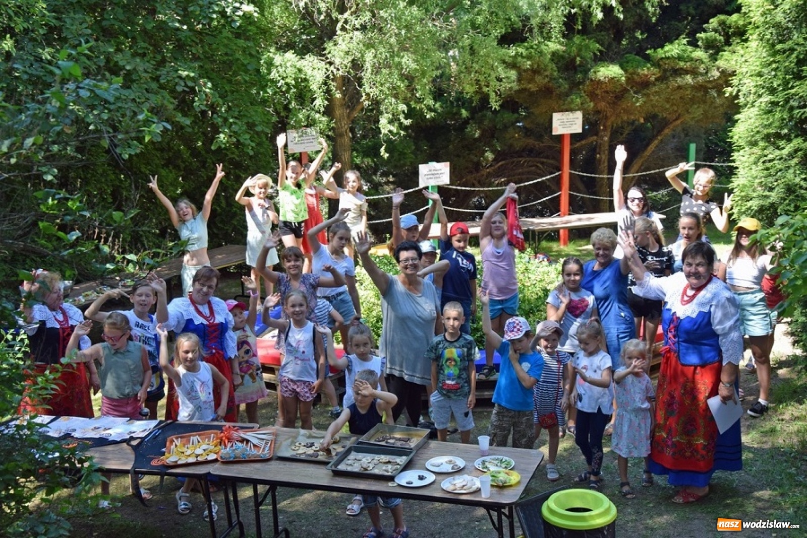 Zdjęcie w galerii na portalu naszwodzislaw.com: Master Chef na Polanie Kultury w Połomi wiadomości z regionu