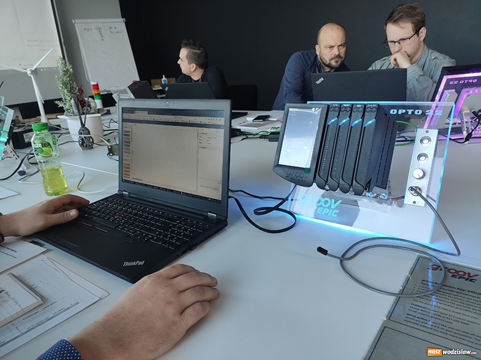 Zdjęcie w galerii na portalu naszwodzislaw.com: Firma Pivexin Technology zatrudni pracowników do działu technicznego wiadomości z regionu