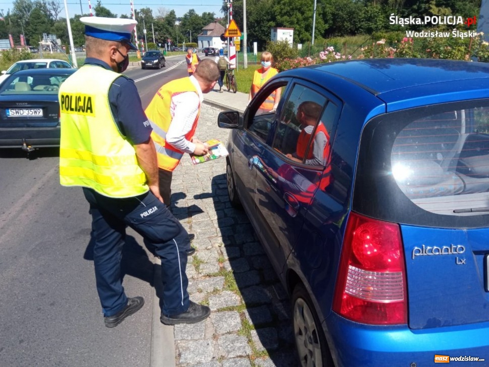 Zdjęcie w galerii na portalu naszwodzislaw.com: Wspólna akcja policjantów i pracowników kolei wiadomości z regionu