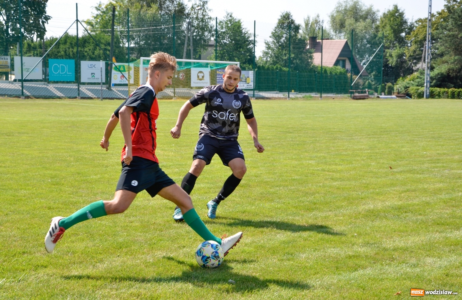 Zdjęcie w galerii na portalu naszwodzislaw.com: B klasa. Rezerwy Czarnych Gorzyce bez punktów w starciu w Owsiszczami [FOTO] wiadomości z regionu