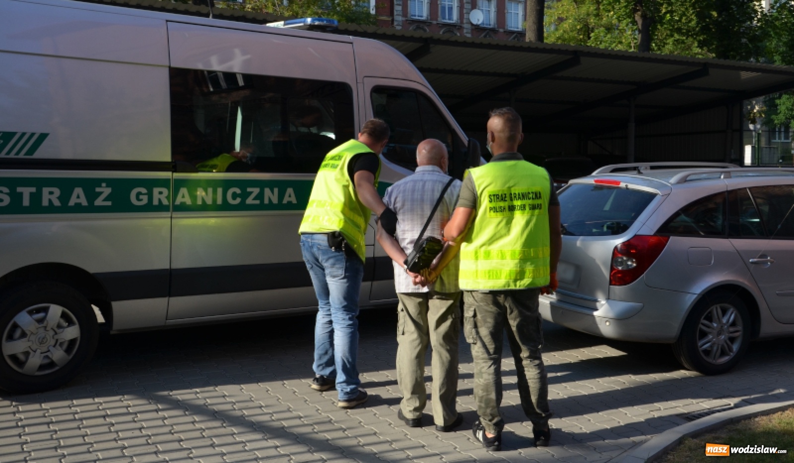 Zdjęcie w galerii na portalu naszwodzislaw.com: Pół kilograma marihuany ujawnione podczas rutynowej kontroli wiadomości z regionu