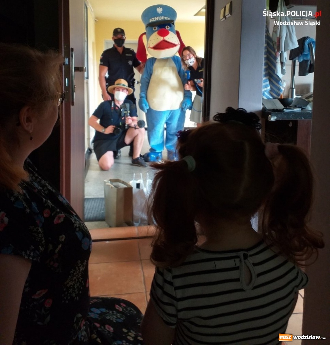 Zdjęcie w galerii na portalu naszwodzislaw.com: Urodzinowa niespodzianka dla 3-letniej Madzi wiadomości z regionu