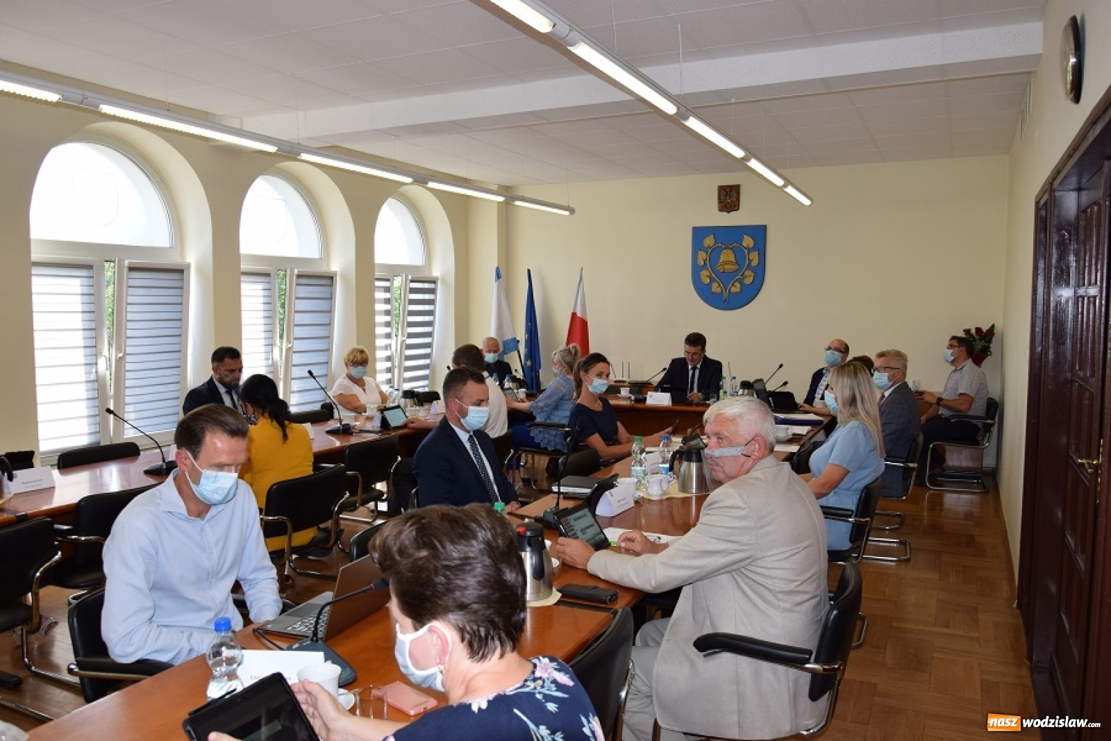 Zdjęcie w galerii na portalu naszwodzislaw.com: Wójt Gminy Mszana z wotum zaufania i absolutorium wiadomości z regionu