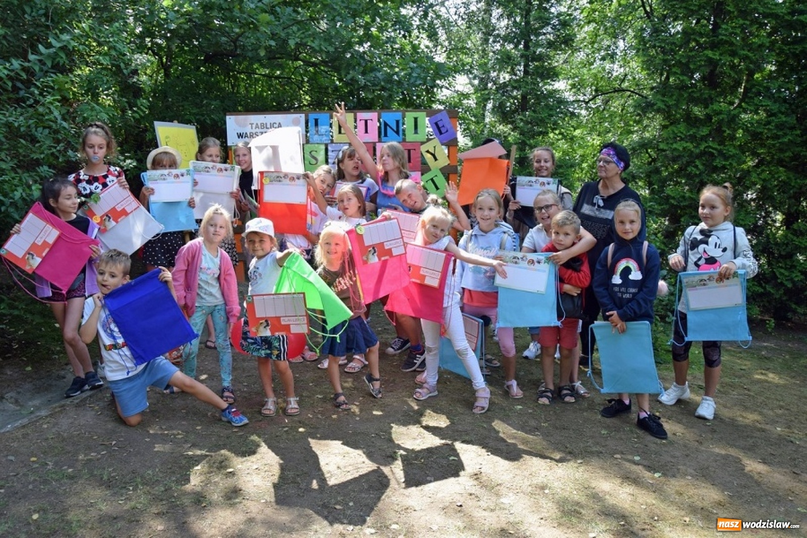 Zdjęcie w galerii na portalu naszwodzislaw.com: Warsztaty na Polanie Kultury w Połomi dobiegły końca wiadomości z regionu