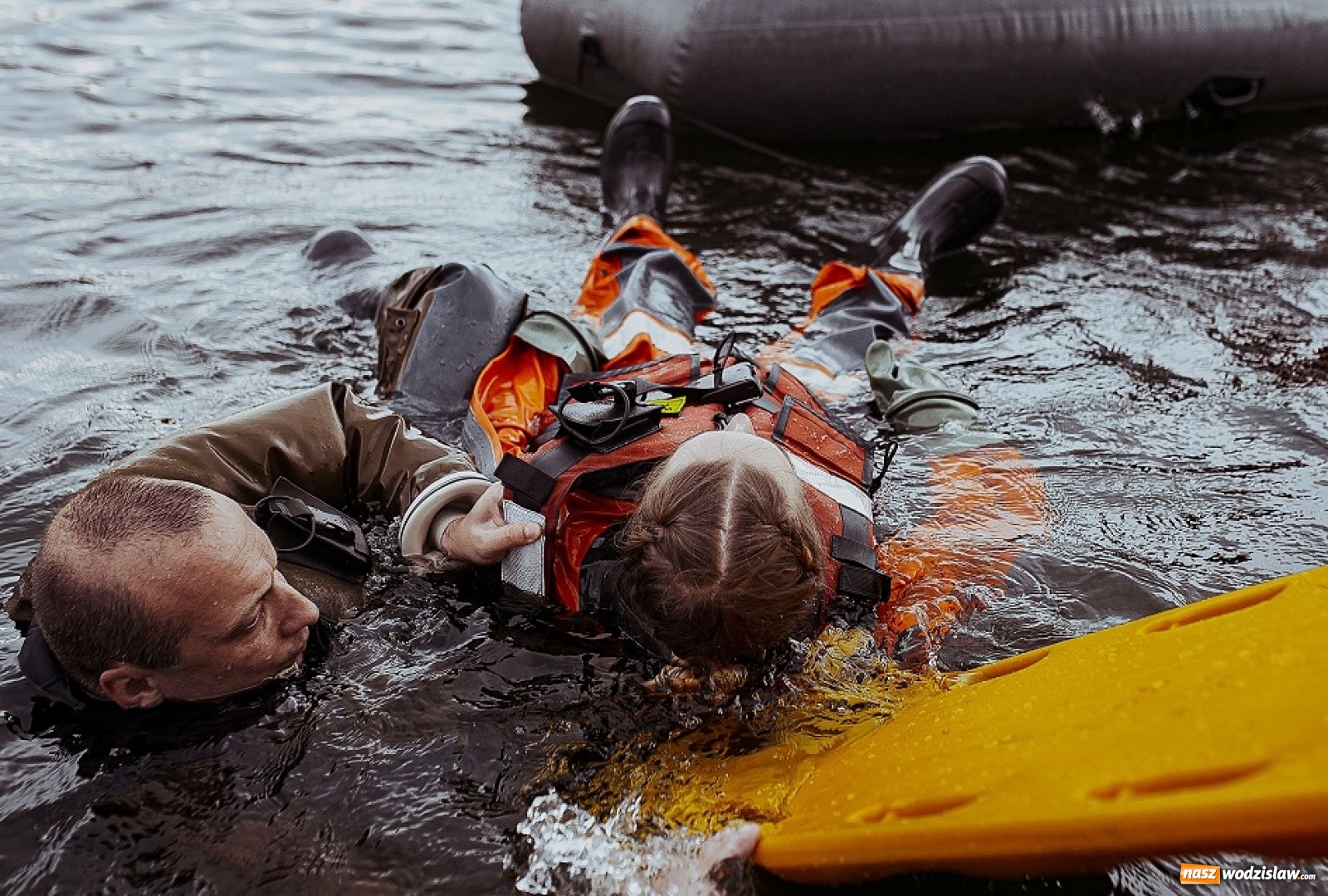 Zdjęcie w galerii na portalu naszwodzislaw.com: Szkolenie terytorialsów z sytuacji kryzysowych wiadomości z regionu