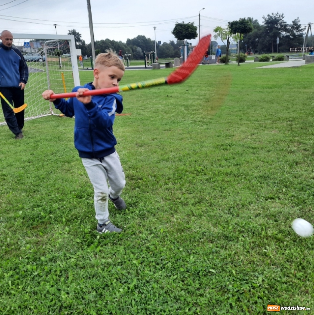 Zdjęcie w galerii na portalu naszwodzislaw.com: Deszczowe zakończenie wakacji w Połomi [FOTO] wiadomości z regionu