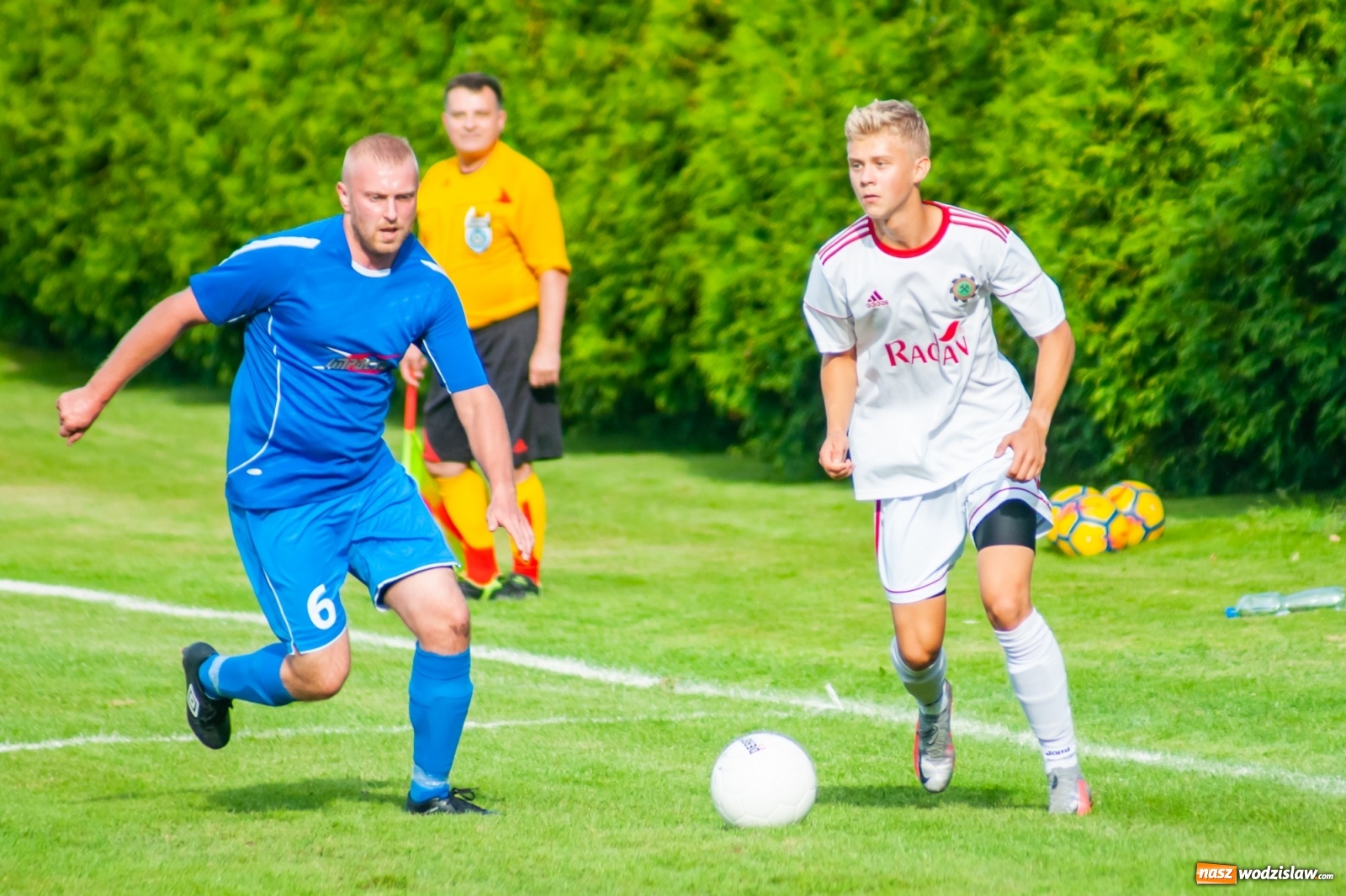 Zdjęcie w galerii na portalu naszwodzislaw.com: A klasa. Totalna demolka w Chałupkach [FOTO i WIDEO] wiadomości z regionu