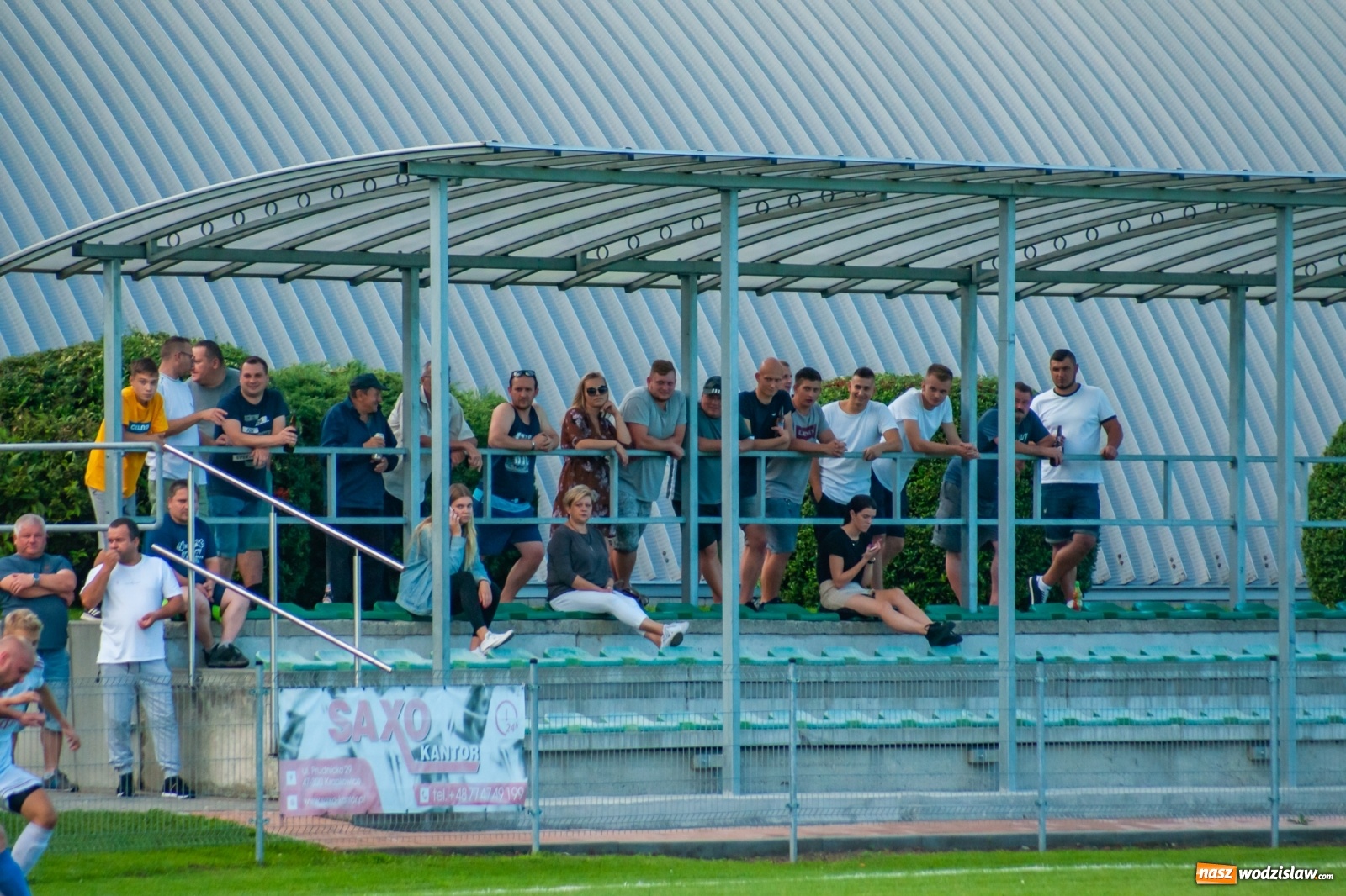 Zdjęcie w galerii na portalu naszwodzislaw.com: A klasa. Totalna demolka w Chałupkach [FOTO i WIDEO] wiadomości z regionu