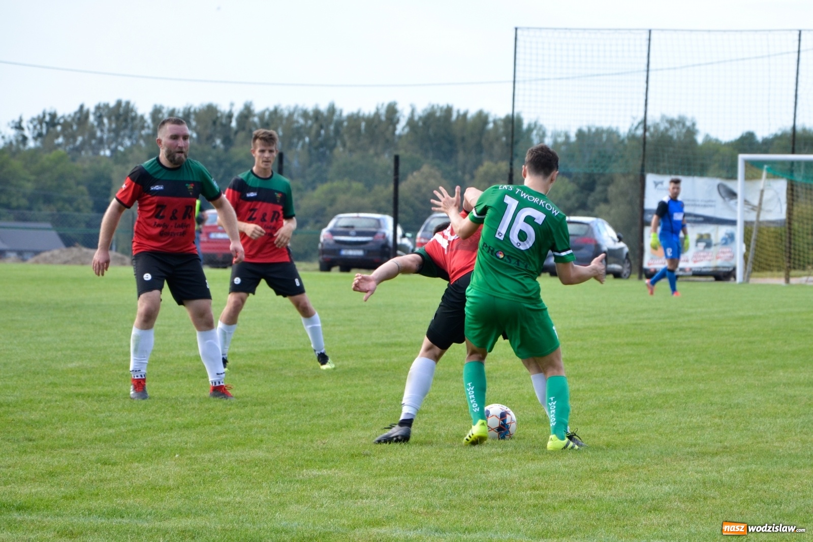 Zdjęcie w galerii na portalu naszwodzislaw.com: Czarni rozbili Tworków i zostali liderem [FOTO] wiadomości z regionu