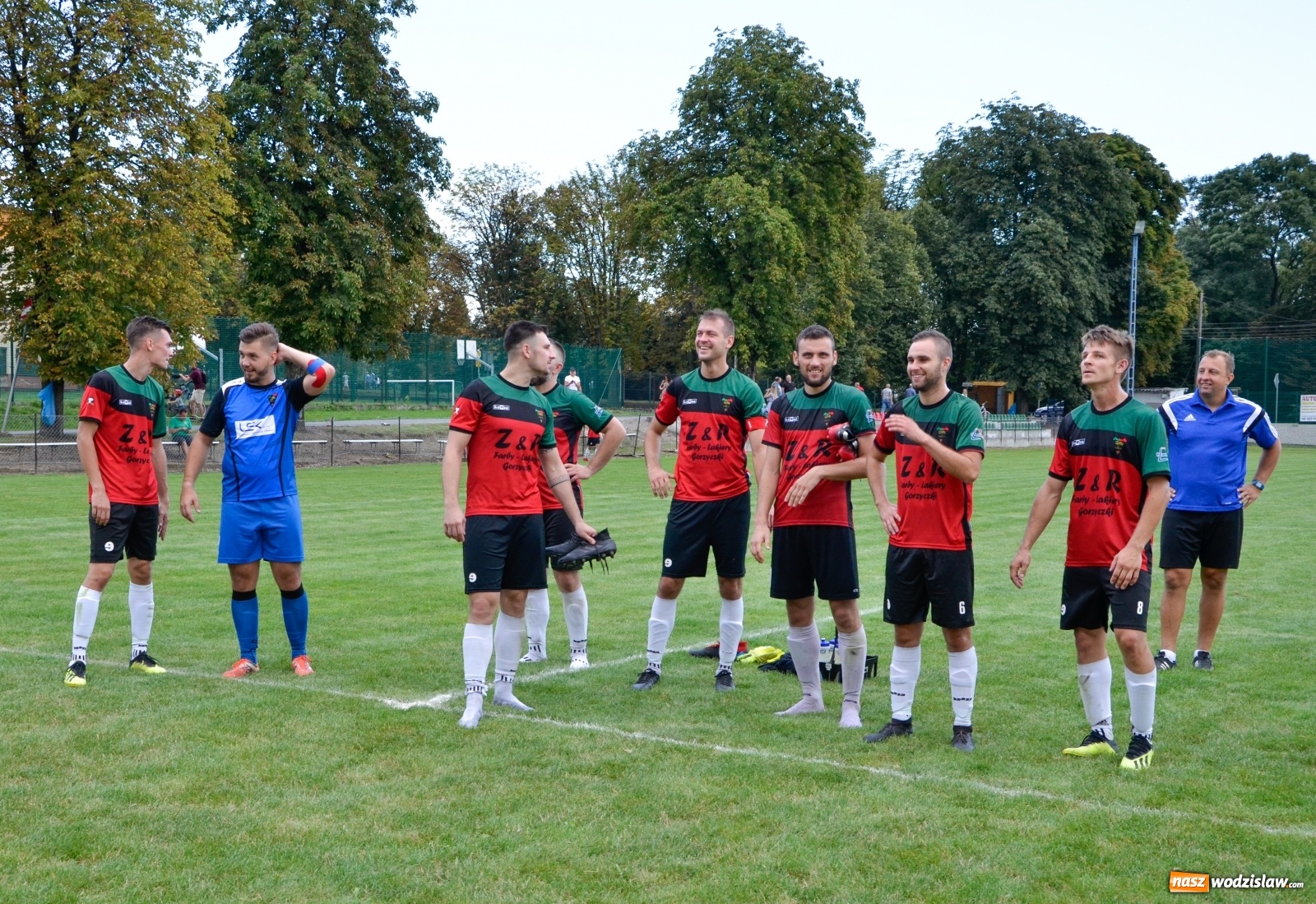 Zdjęcie w galerii na portalu naszwodzislaw.com: Czarni rozbili Tworków i zostali liderem [FOTO] wiadomości z regionu