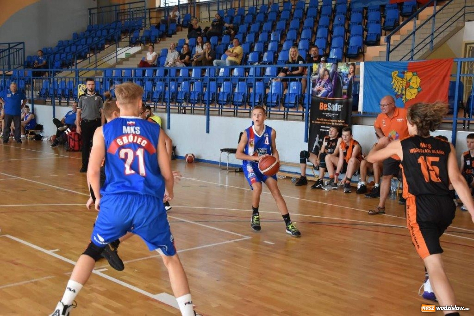 Zdjęcie w galerii na portalu naszwodzislaw.com: Dobry występ koszykarzy MKS Wodzisław w nieoficjalnych mistrzostwach Polski w Radomiu [FOTO] wiadomości z regionu