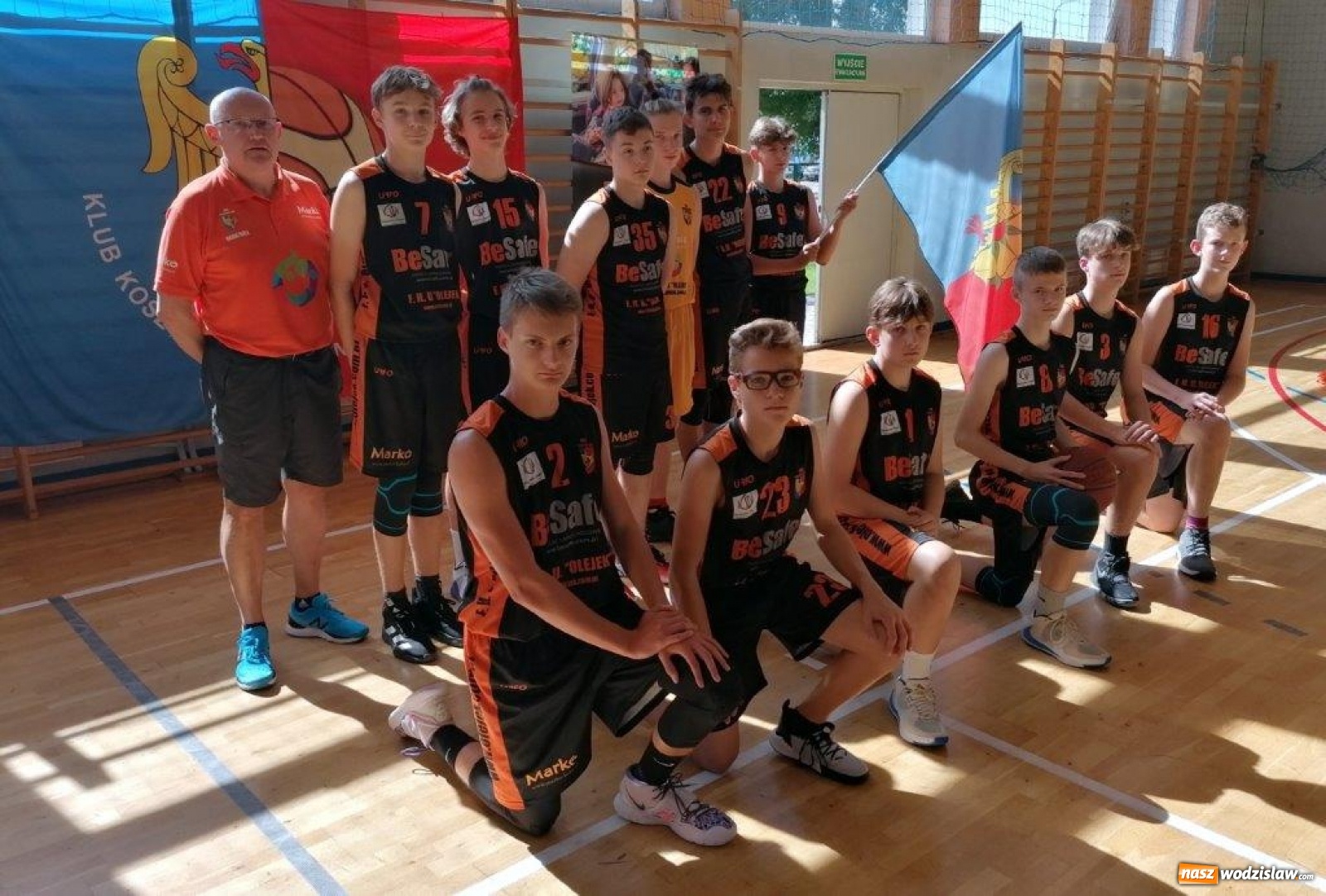 Zdjęcie w galerii na portalu naszwodzislaw.com: Dobry występ koszykarzy MKS Wodzisław w nieoficjalnych mistrzostwach Polski w Radomiu [FOTO] wiadomości z regionu