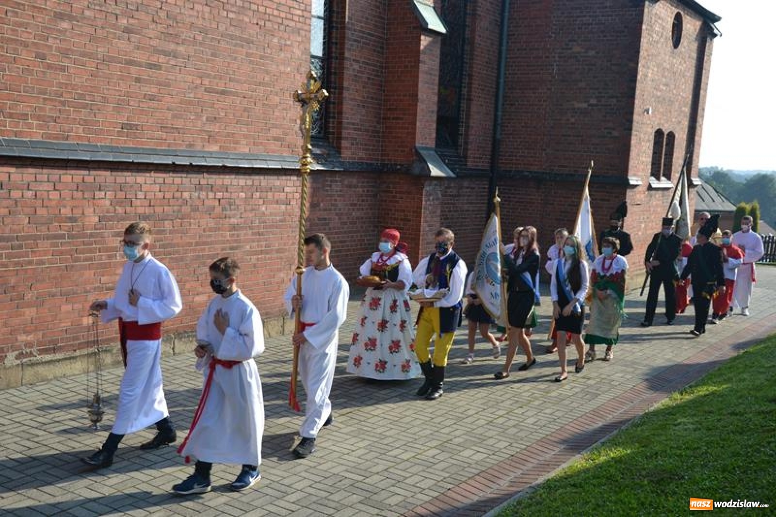 Zdjęcie w galerii na portalu naszwodzislaw.com: Gmina Mszana dziękowała za plony [FOTO] wiadomości z regionu