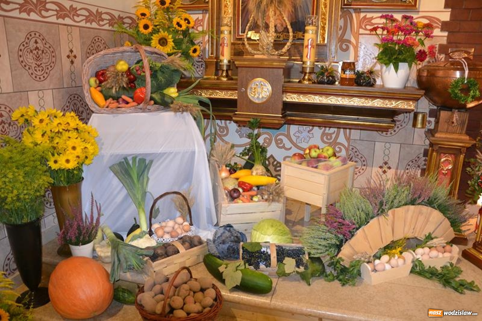 Zdjęcie w galerii na portalu naszwodzislaw.com: Gmina Mszana dziękowała za plony [FOTO] wiadomości z regionu