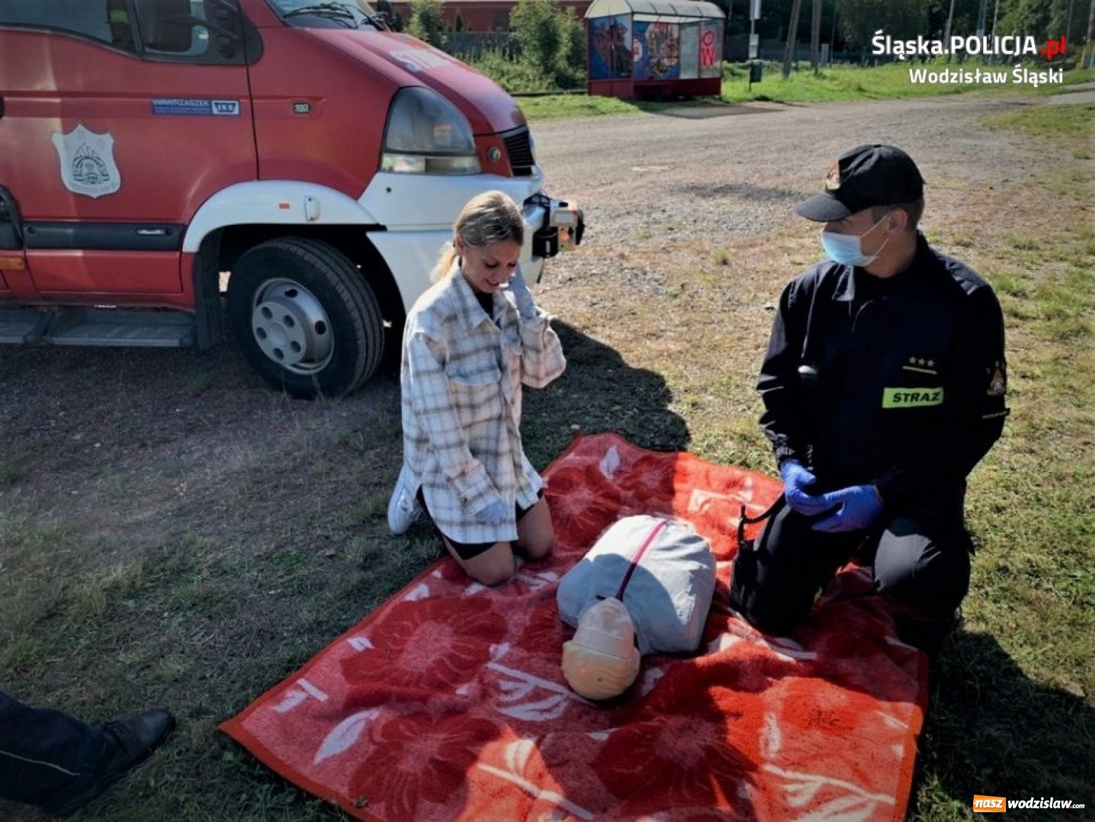Zdjęcie w galerii na portalu naszwodzislaw.com: Road Safety Days. Wspólne działania policjantów i strażaków wiadomości z regionu