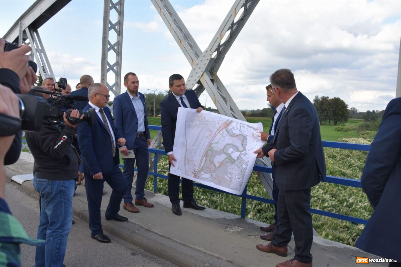 Zdjęcie w galerii na portalu naszwodzislaw.com: Rozmowy o kanale Odra – Dunaj wiadomości z regionu