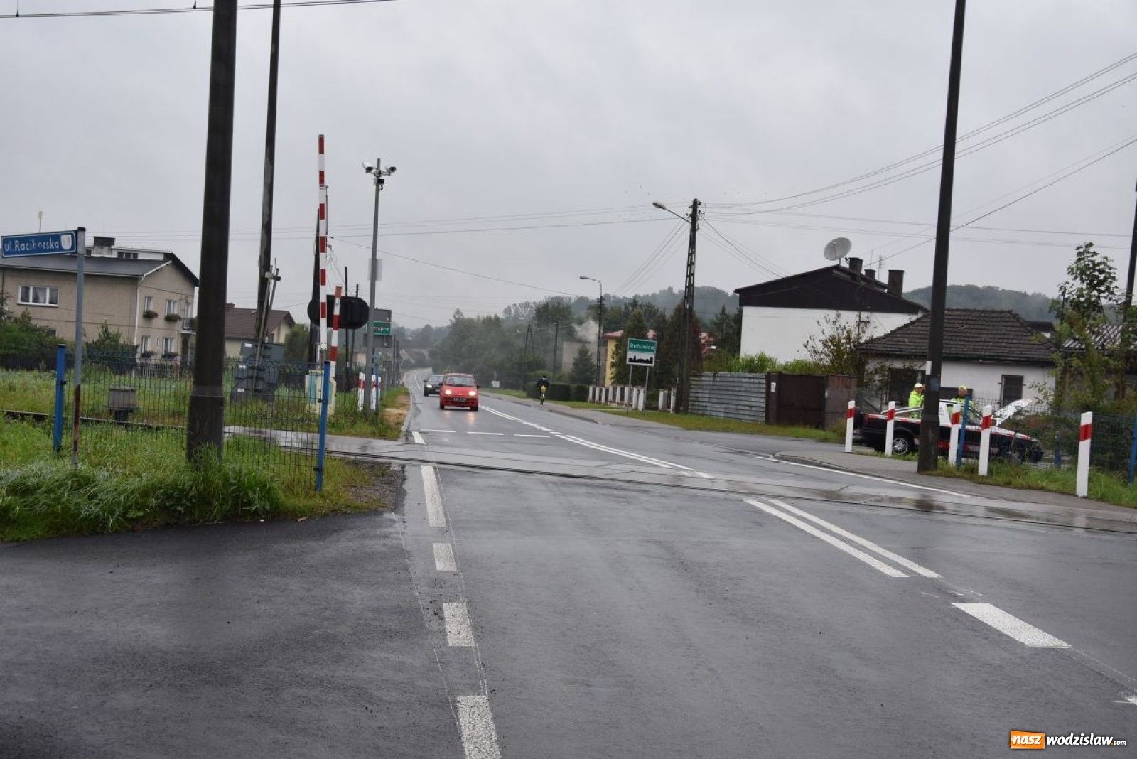 Zdjęcie w galerii na portalu naszwodzislaw.com: Remont zakończony. Raciborska w Bełsznicy i Gorzycach oficjalnie otwarta wiadomości z regionu