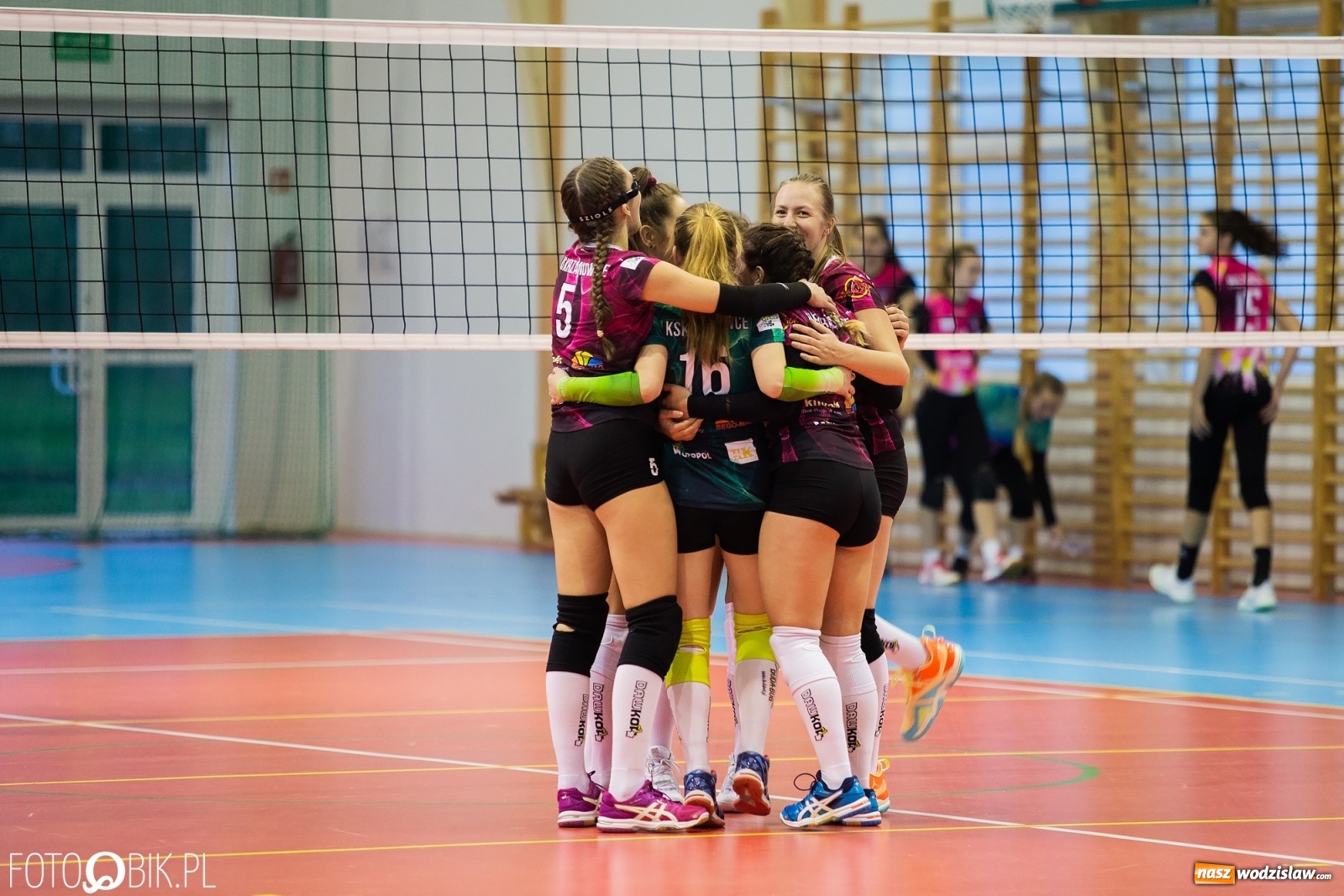 Zdjęcie w galerii na portalu naszwodzislaw.com: Wodzisławska Zorza wróciła z Krzanowic na tarczy [FOTO] wiadomości z regionu