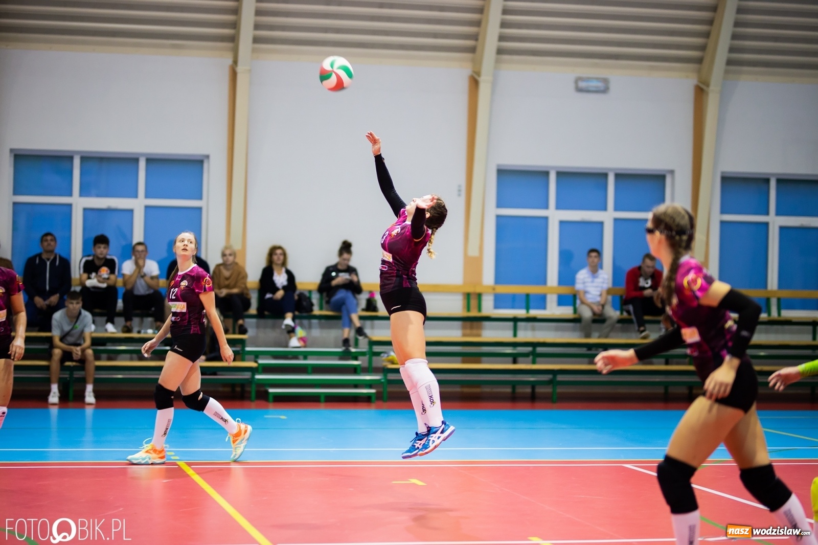 Zdjęcie w galerii na portalu naszwodzislaw.com: Wodzisławska Zorza wróciła z Krzanowic na tarczy [FOTO] wiadomości z regionu