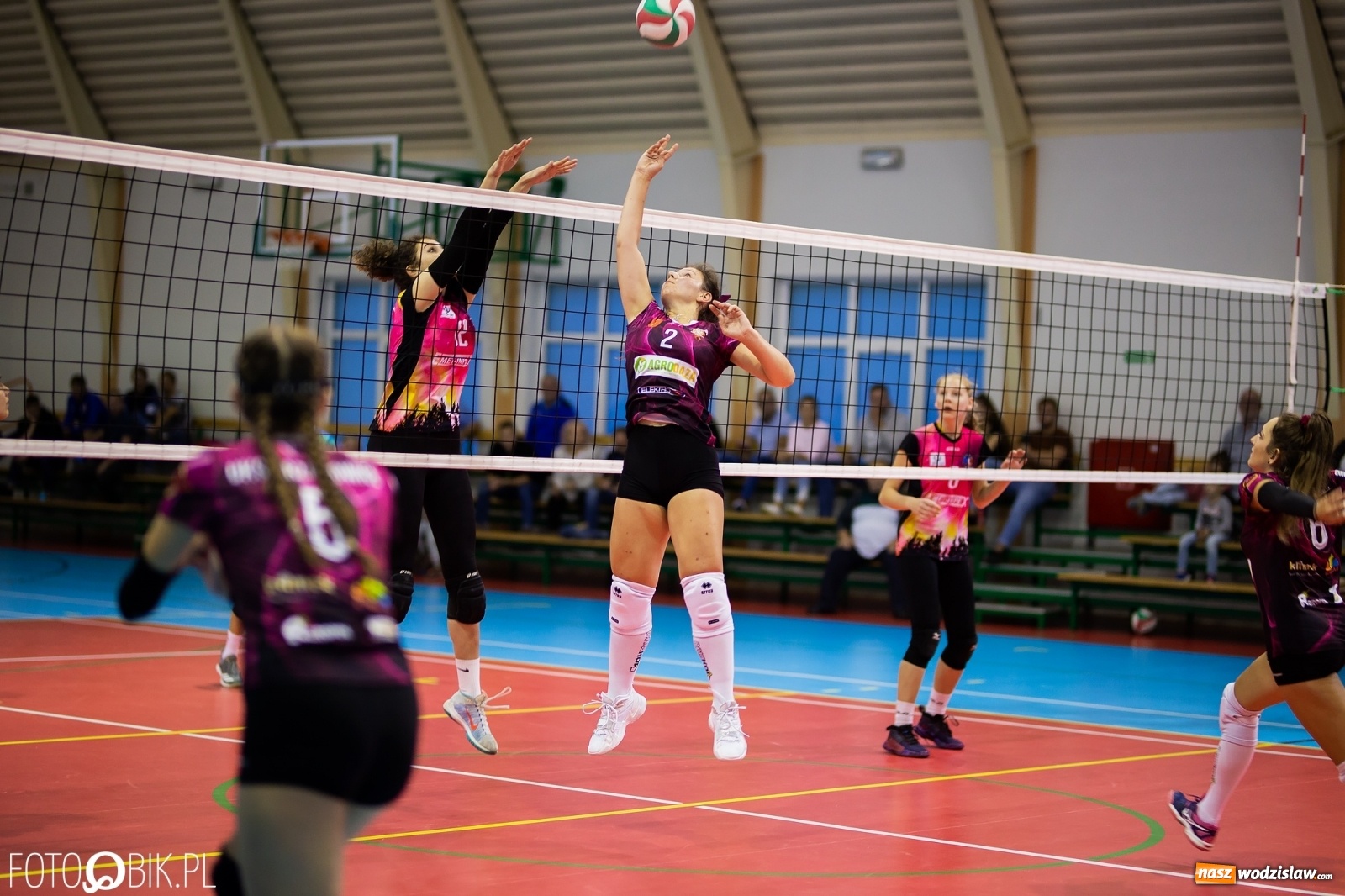 Zdjęcie w galerii na portalu naszwodzislaw.com: Wodzisławska Zorza wróciła z Krzanowic na tarczy [FOTO] wiadomości z regionu