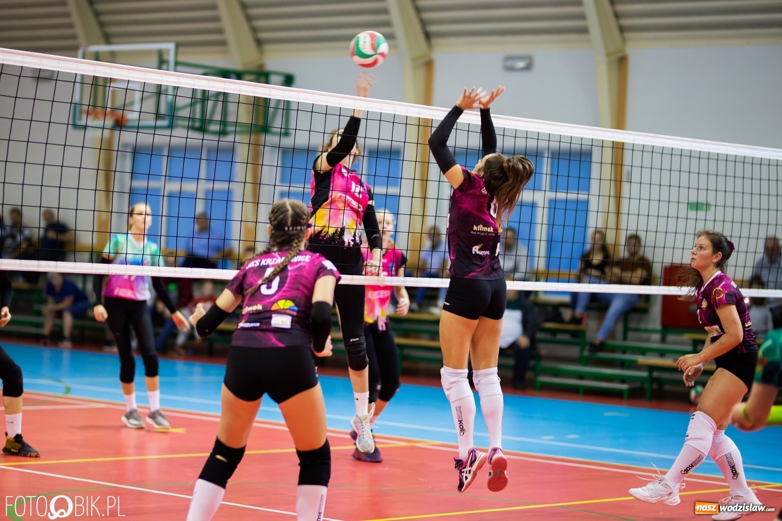 Zdjęcie w galerii na portalu naszwodzislaw.com: Wodzisławska Zorza wróciła z Krzanowic na tarczy [FOTO] wiadomości z regionu