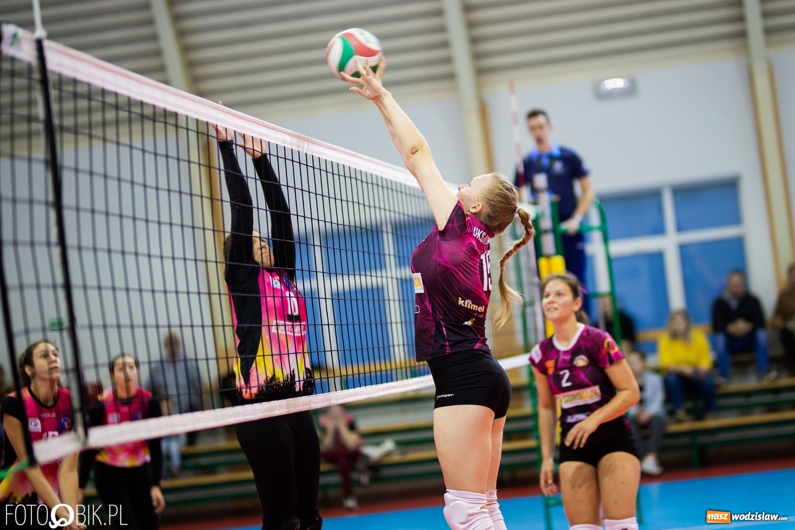 Zdjęcie w galerii na portalu naszwodzislaw.com: Wodzisławska Zorza wróciła z Krzanowic na tarczy [FOTO] wiadomości z regionu