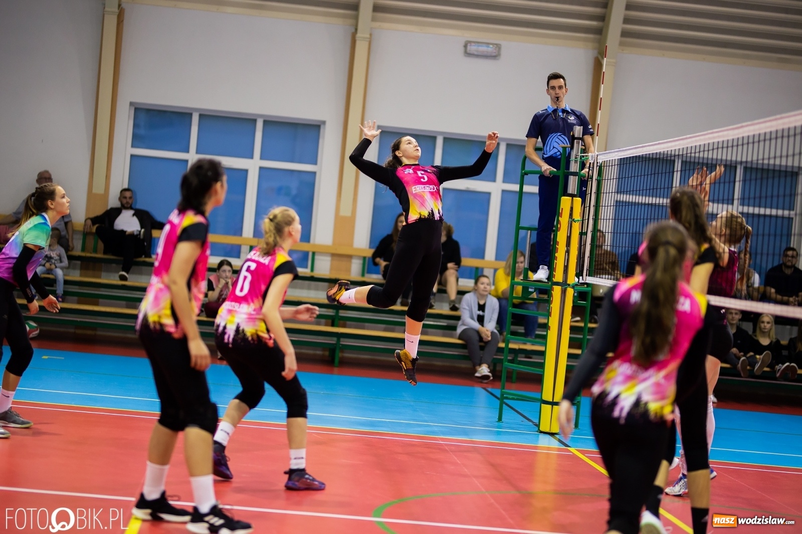 Zdjęcie w galerii na portalu naszwodzislaw.com: Wodzisławska Zorza wróciła z Krzanowic na tarczy [FOTO] wiadomości z regionu