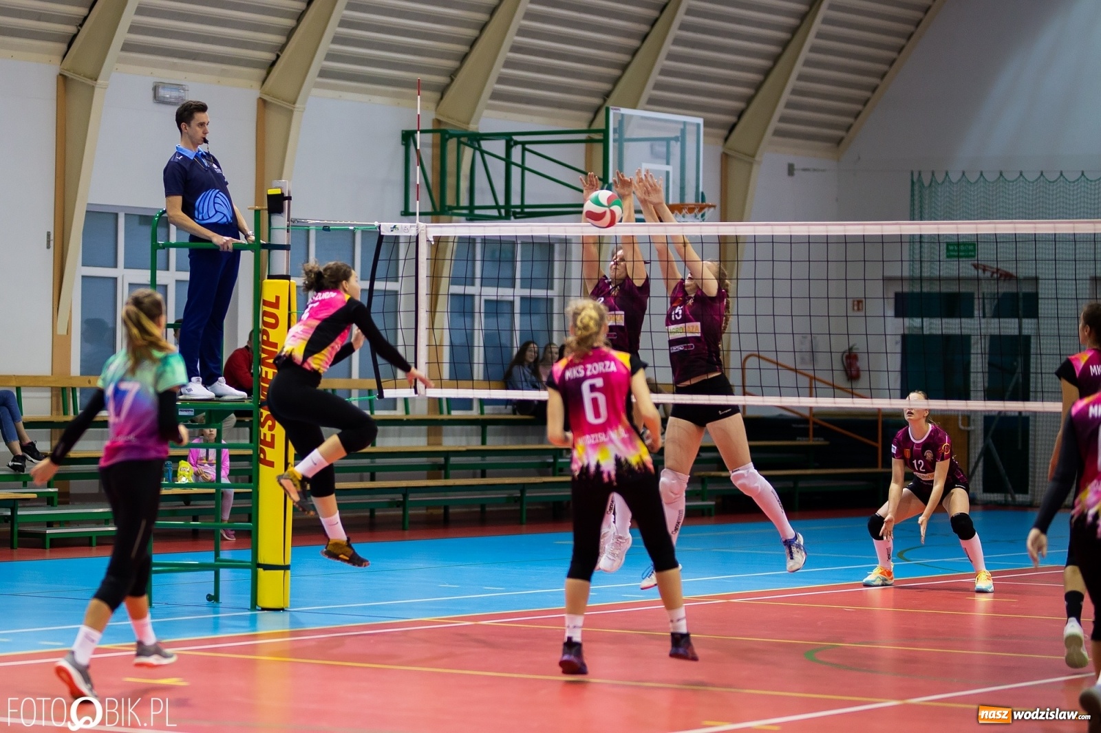 Zdjęcie w galerii na portalu naszwodzislaw.com: Wodzisławska Zorza wróciła z Krzanowic na tarczy [FOTO] wiadomości z regionu