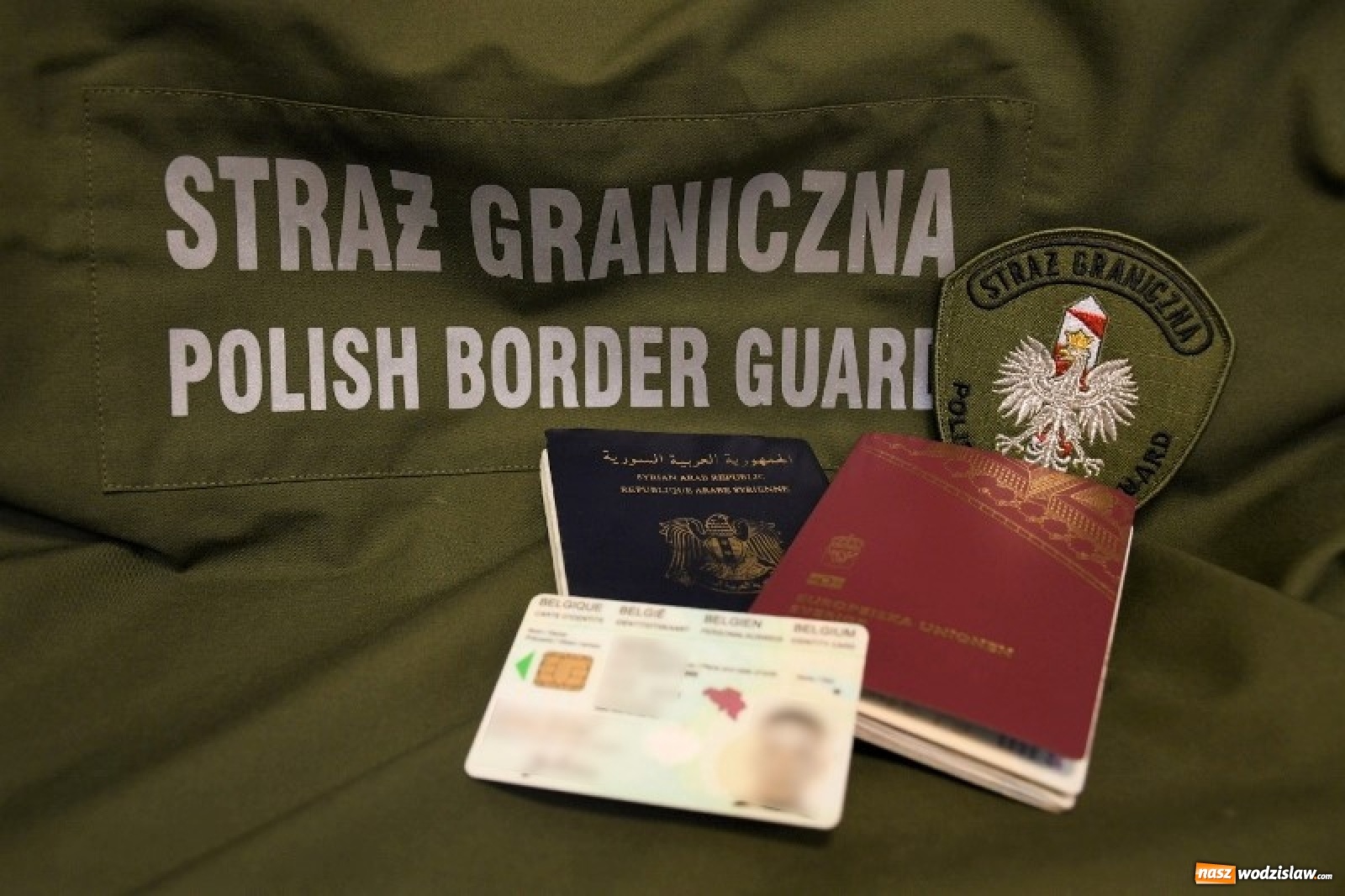 Zdjęcie w galerii na portalu naszwodzislaw.com: Dwoje cudzoziemców przyleciało do Polski z nie swoimi dokumentami wiadomości z regionu