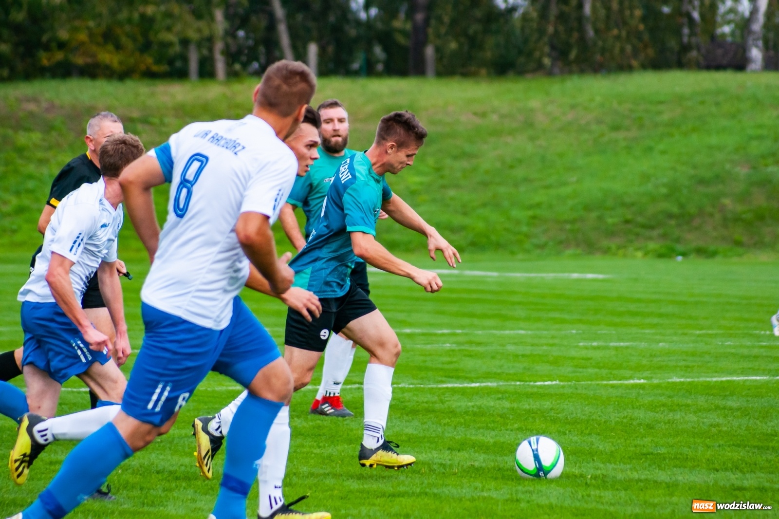 Zdjęcie w galerii na portalu naszwodzislaw.com: Tomasz Kukla uratował punkt dla Czarnych z Gorzyc [FOTO] wiadomości z regionu